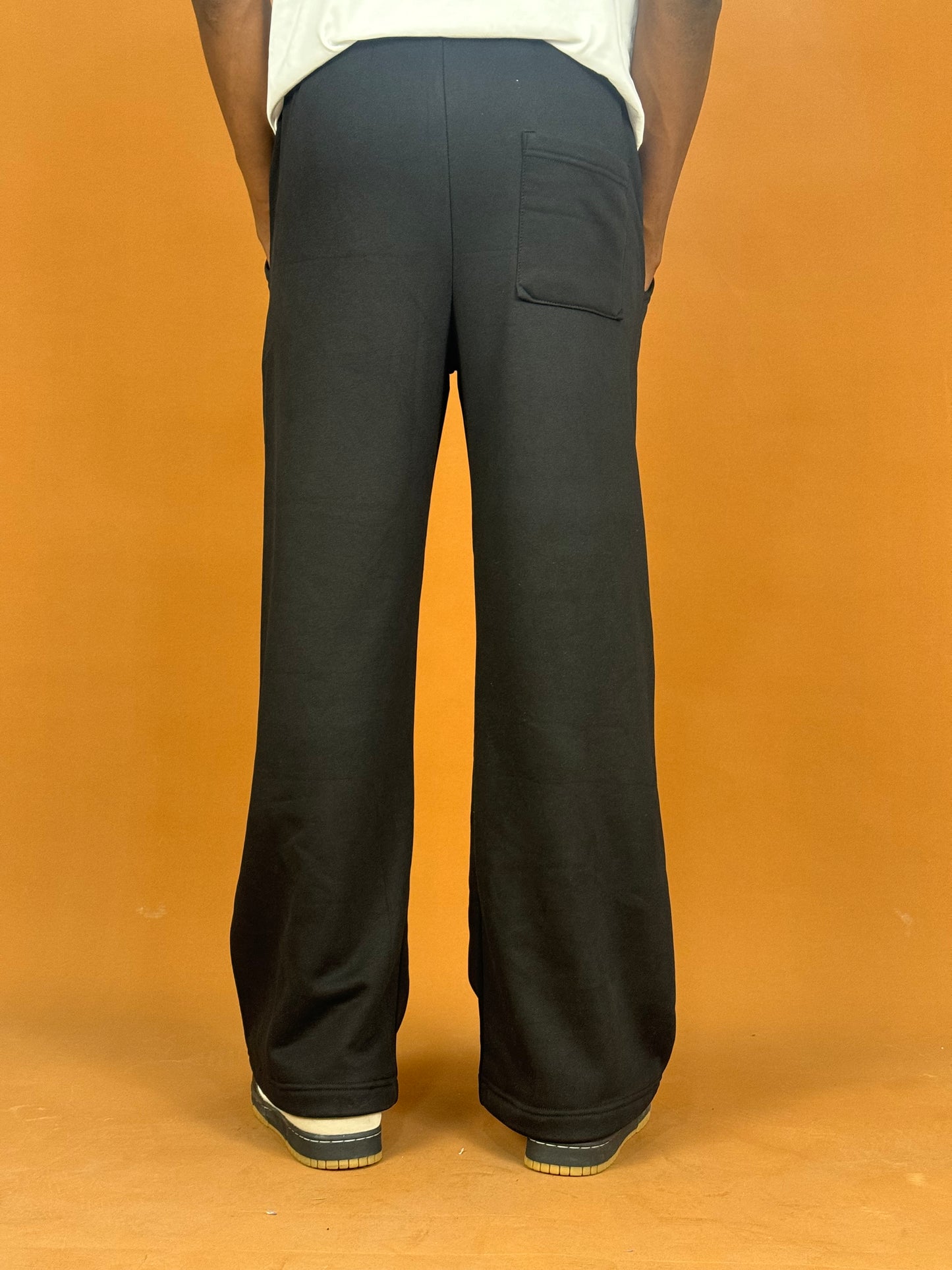 ZEDEK BAGGY JOGGER IN BLACK