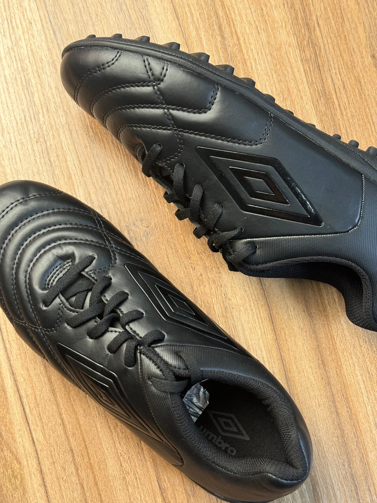 Umbro soccer boot