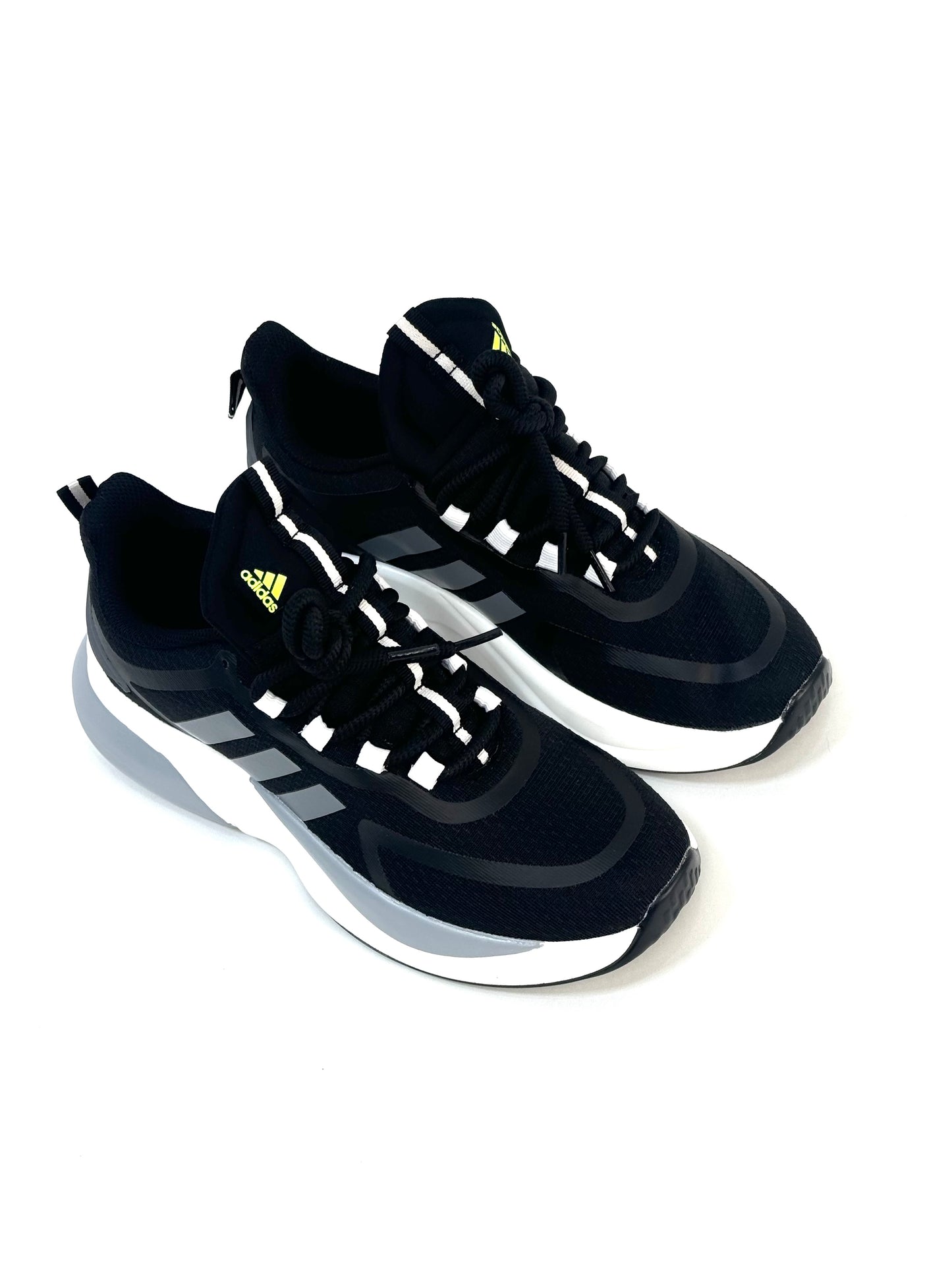 Sport shoe