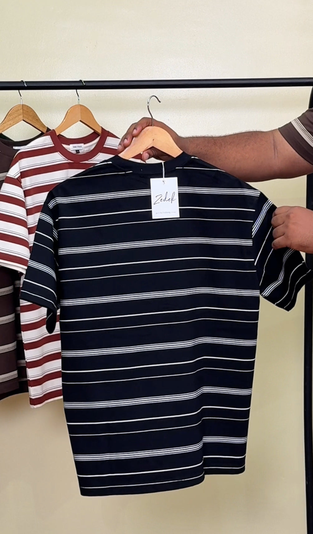 ZEDEK STRIPPED TEE 014