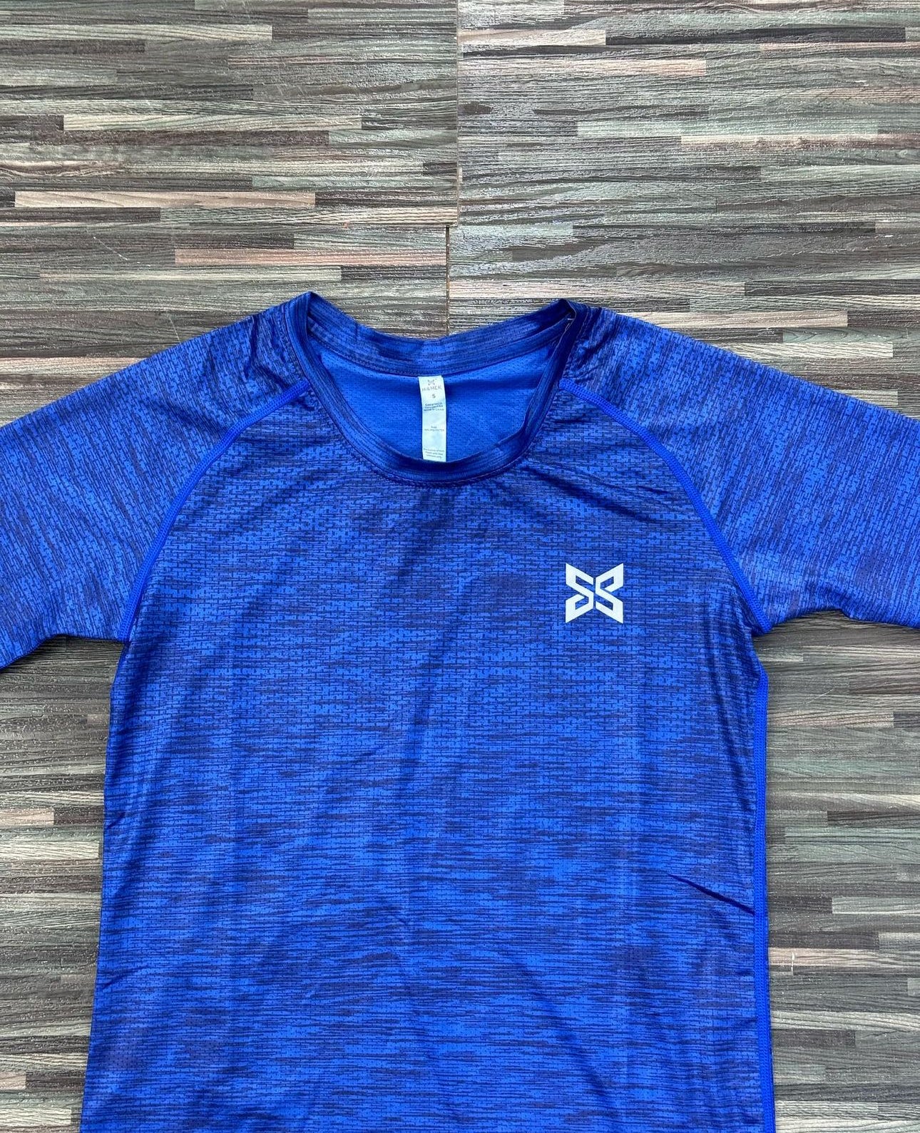 Hamek female sport top
