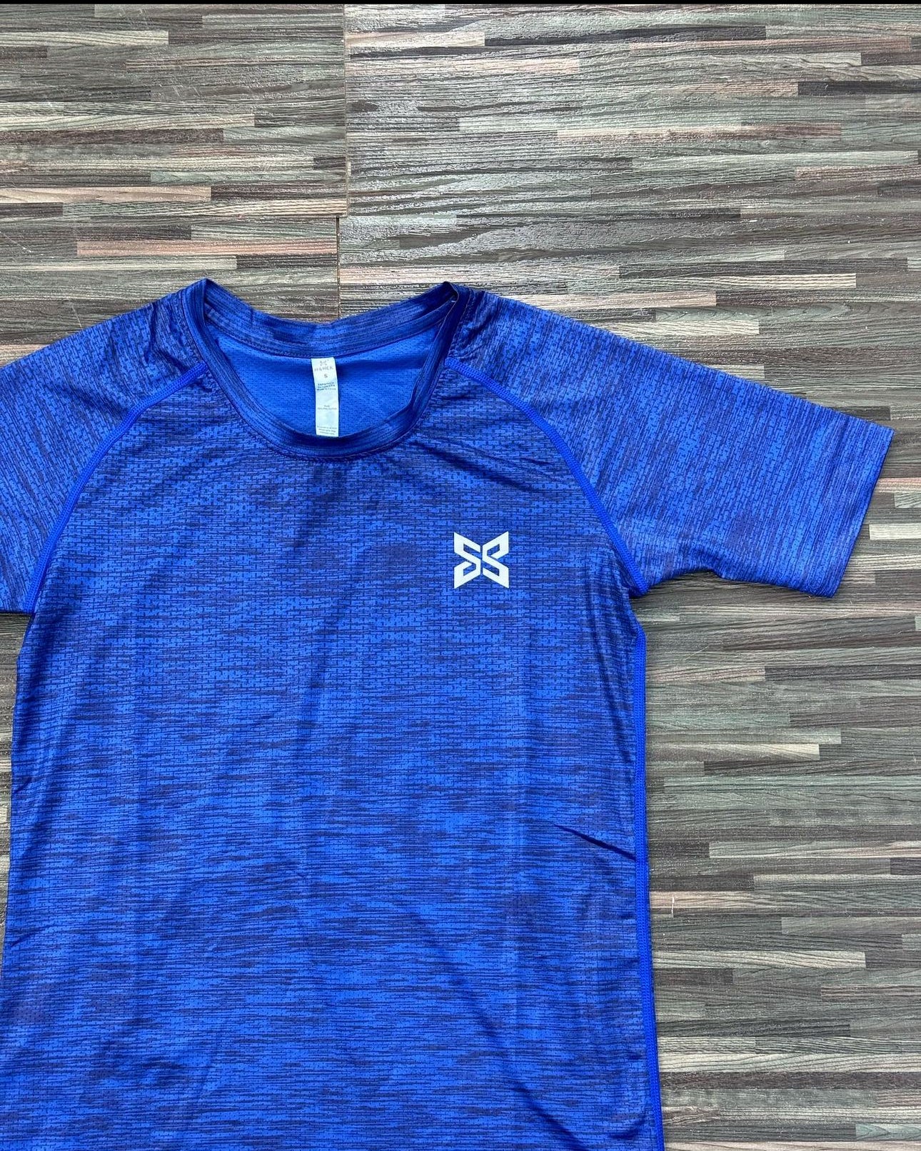 Hamek female sport top