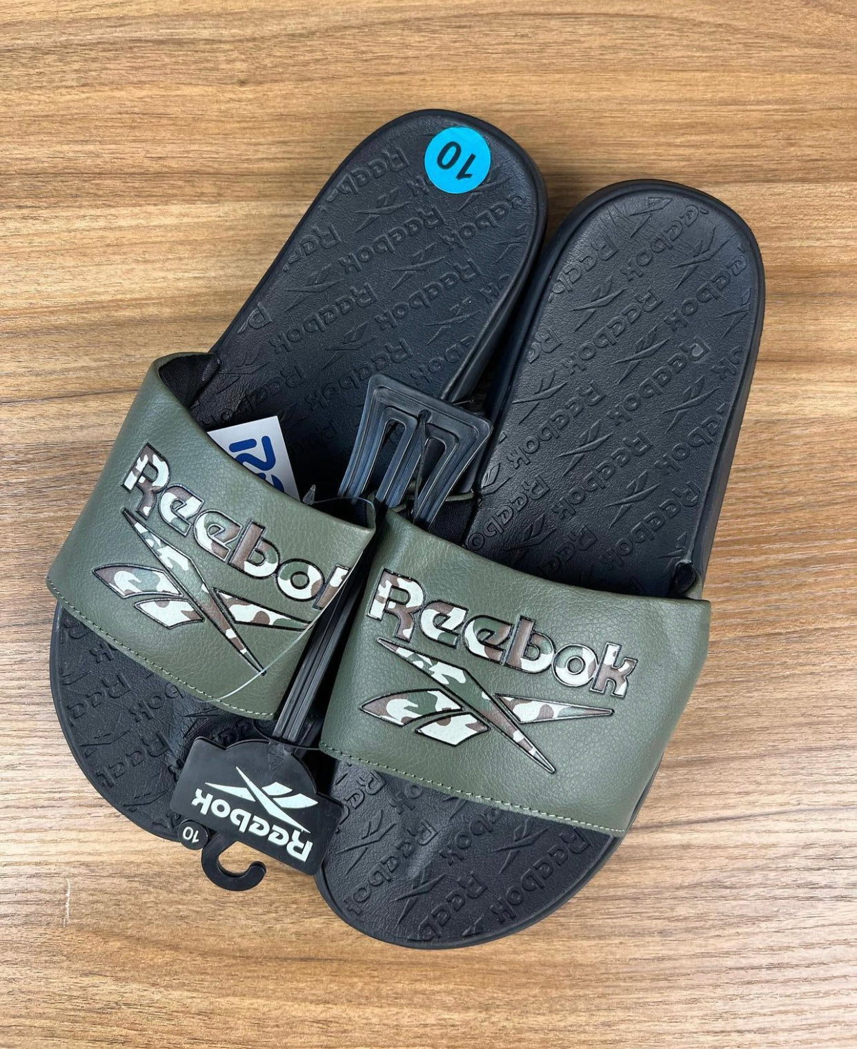 Reebok sliders in camo