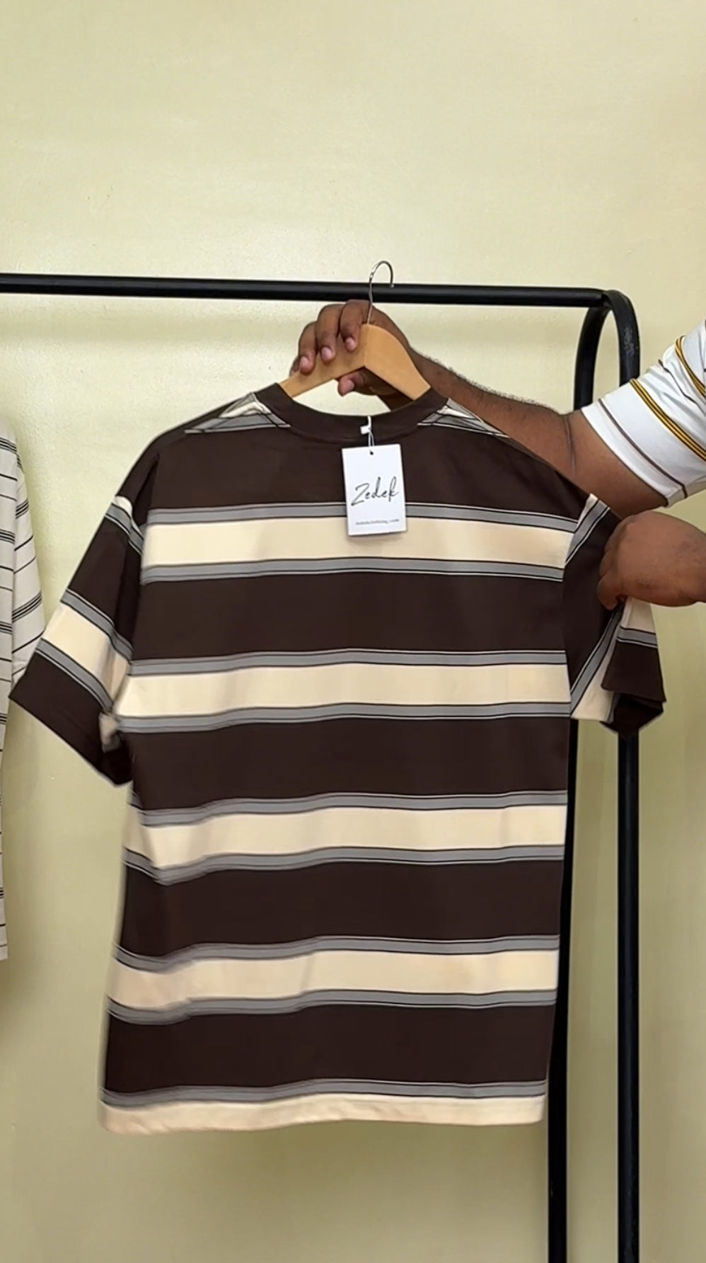 ZEDEK STRIPPED TEE 08