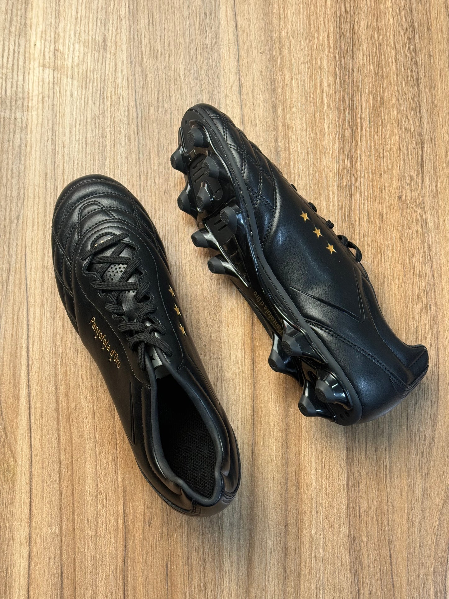 Umbro soccer boot