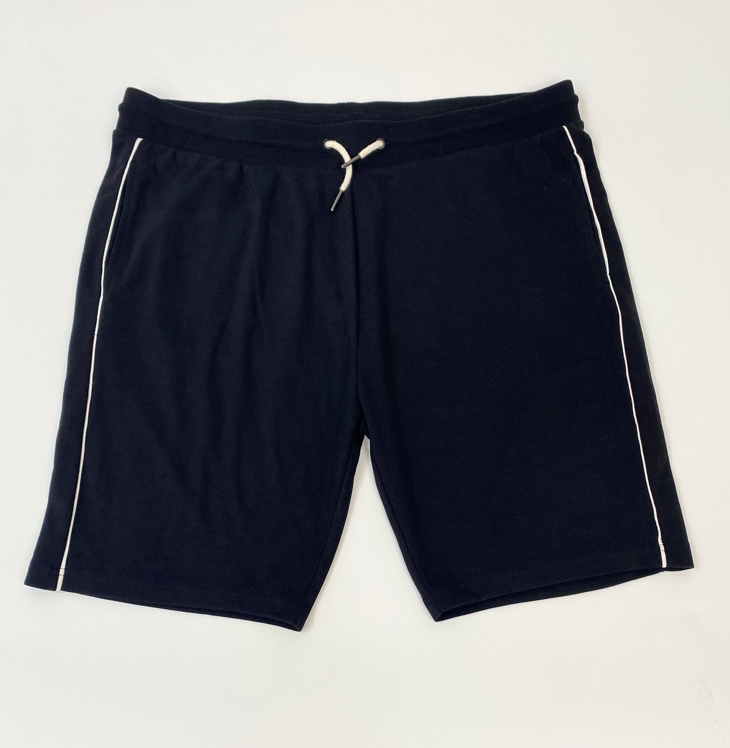 Black and white short