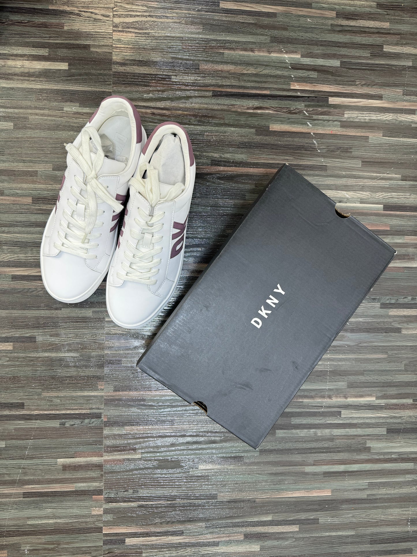 DKNY sneakers Z033 (ladies)