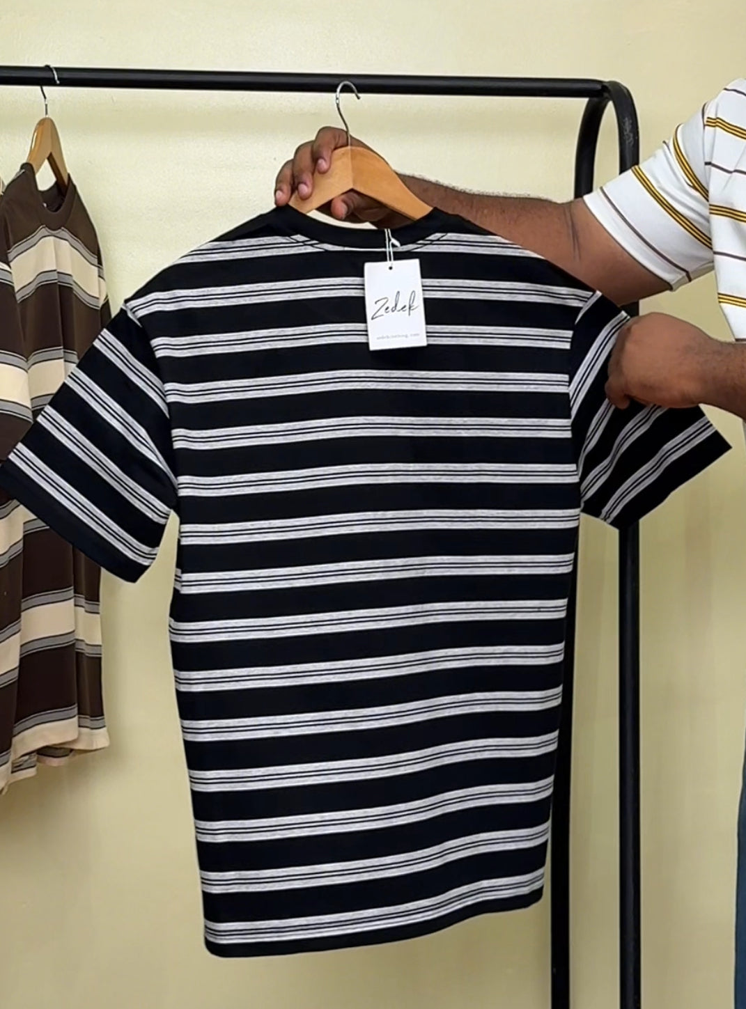 ZEDEK STRIPPED TEE 018