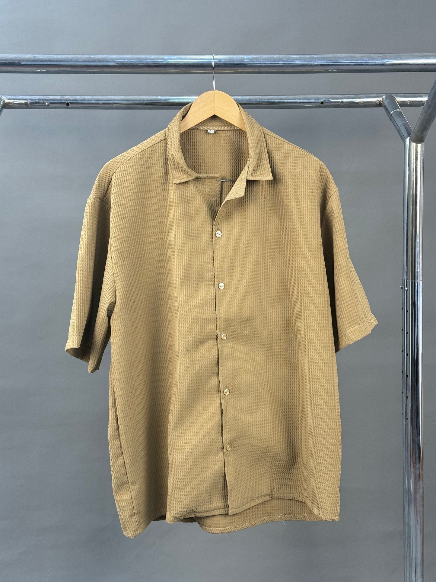 Zedek revere shirt