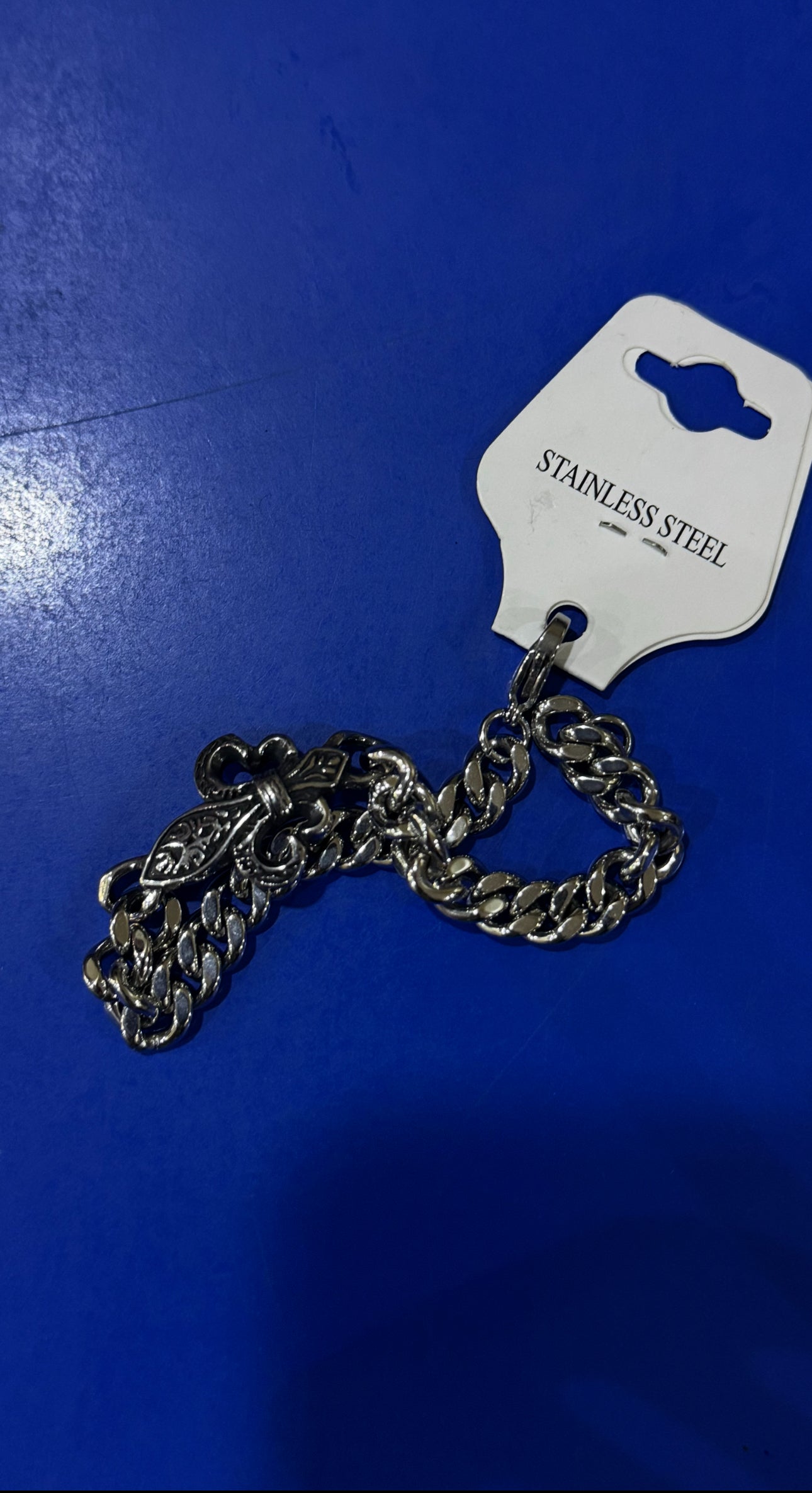 Hand chain 0002