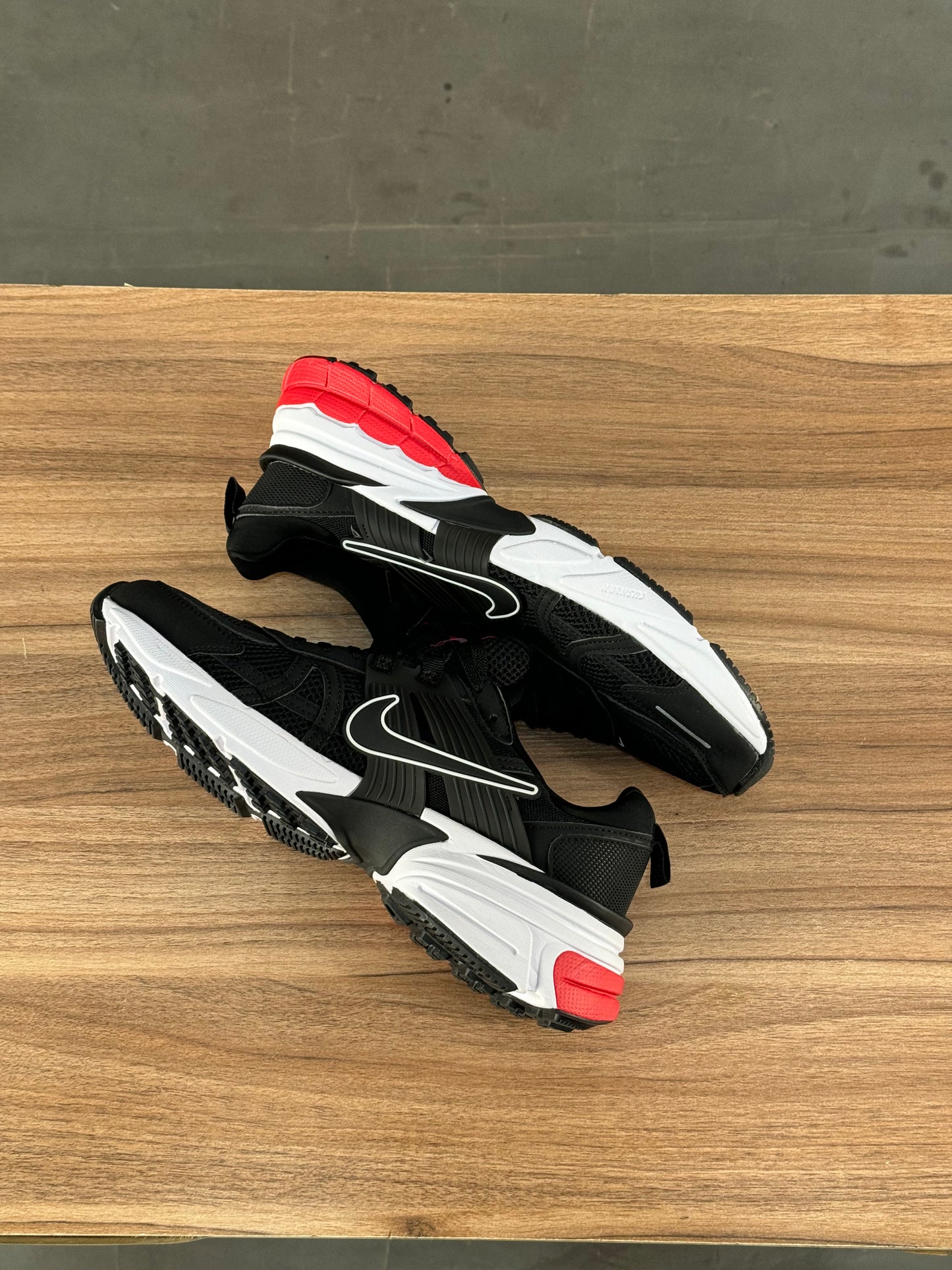 NIKE SNEAKERS FD0376