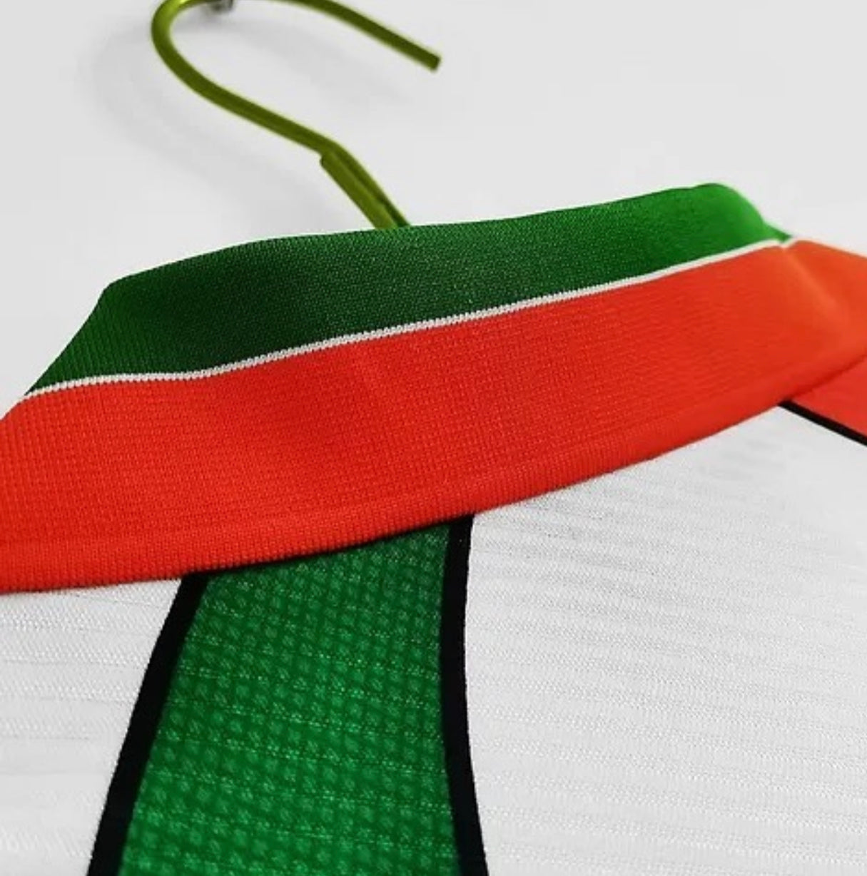 Retro Ireland 1995-96 Away jersey