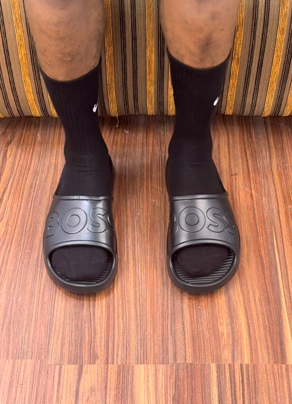 Boss slider in black