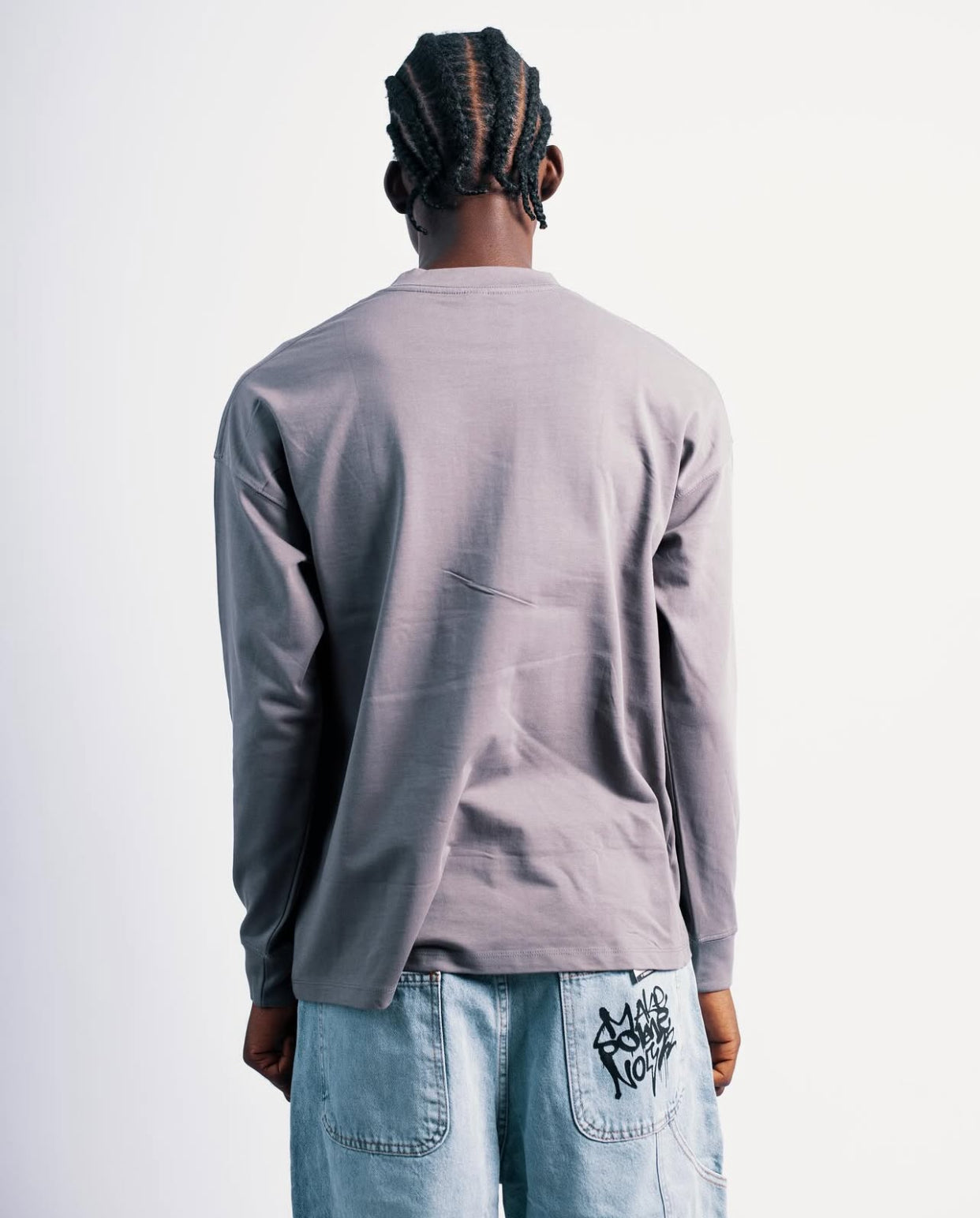 PLAIN LONGSLEEVE IN GREY