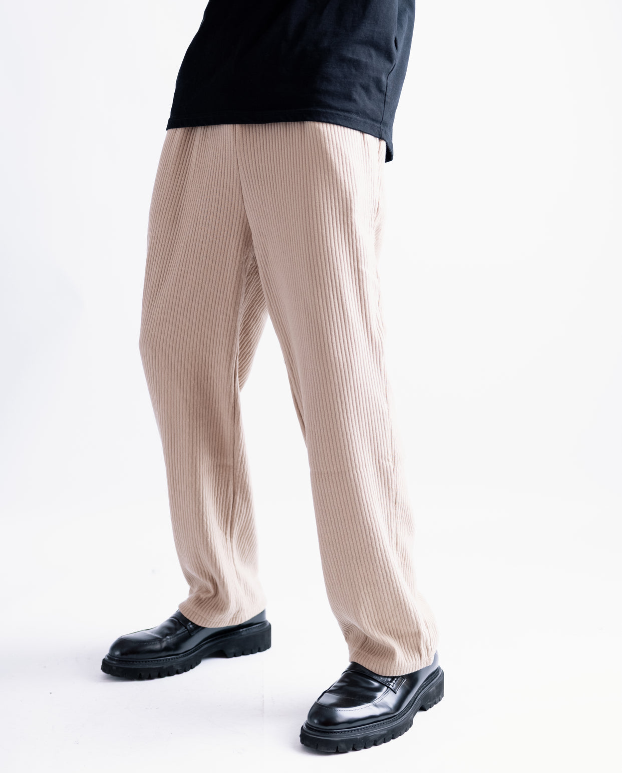 Plus size plain pant in Beige