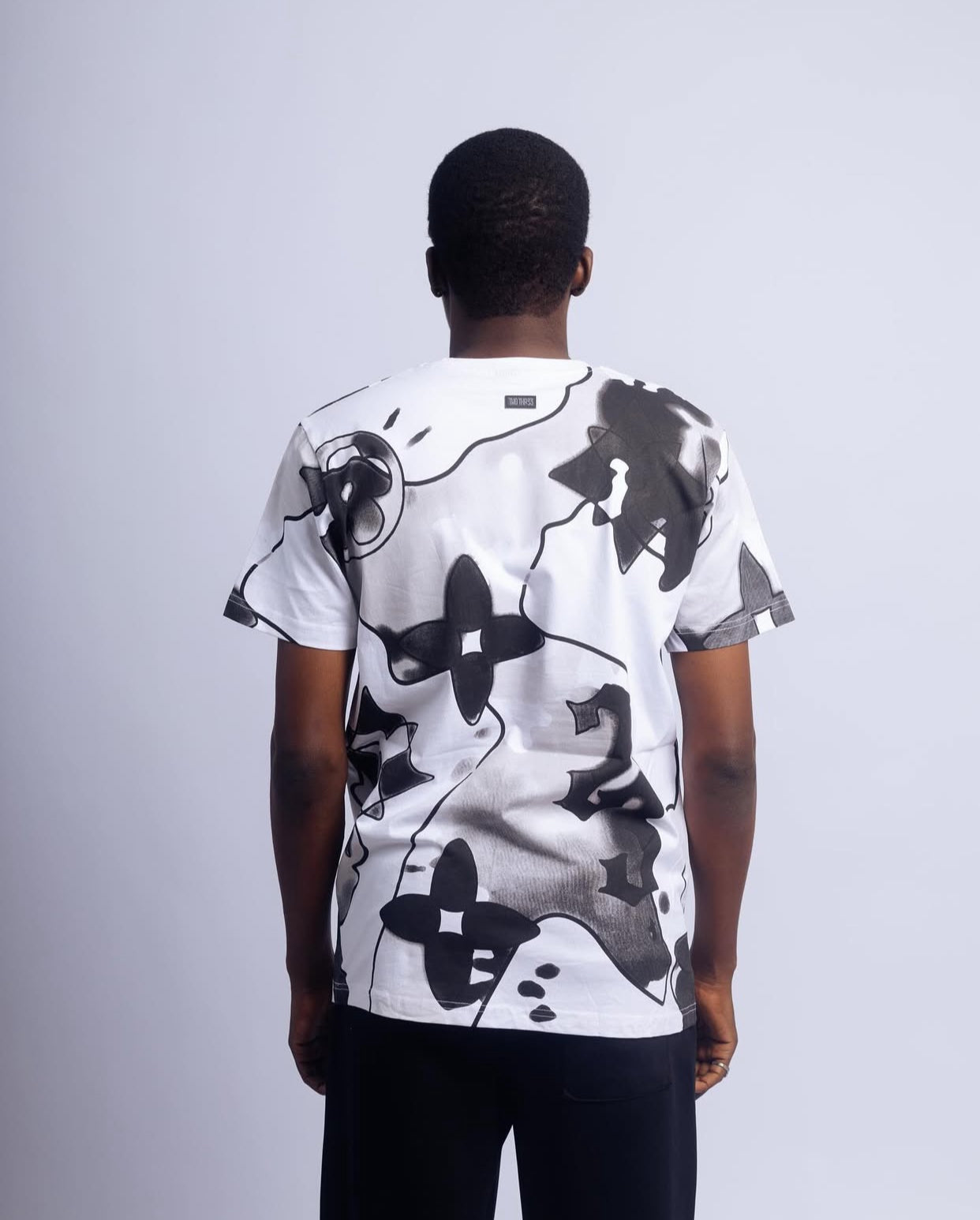 XXII Represent tee