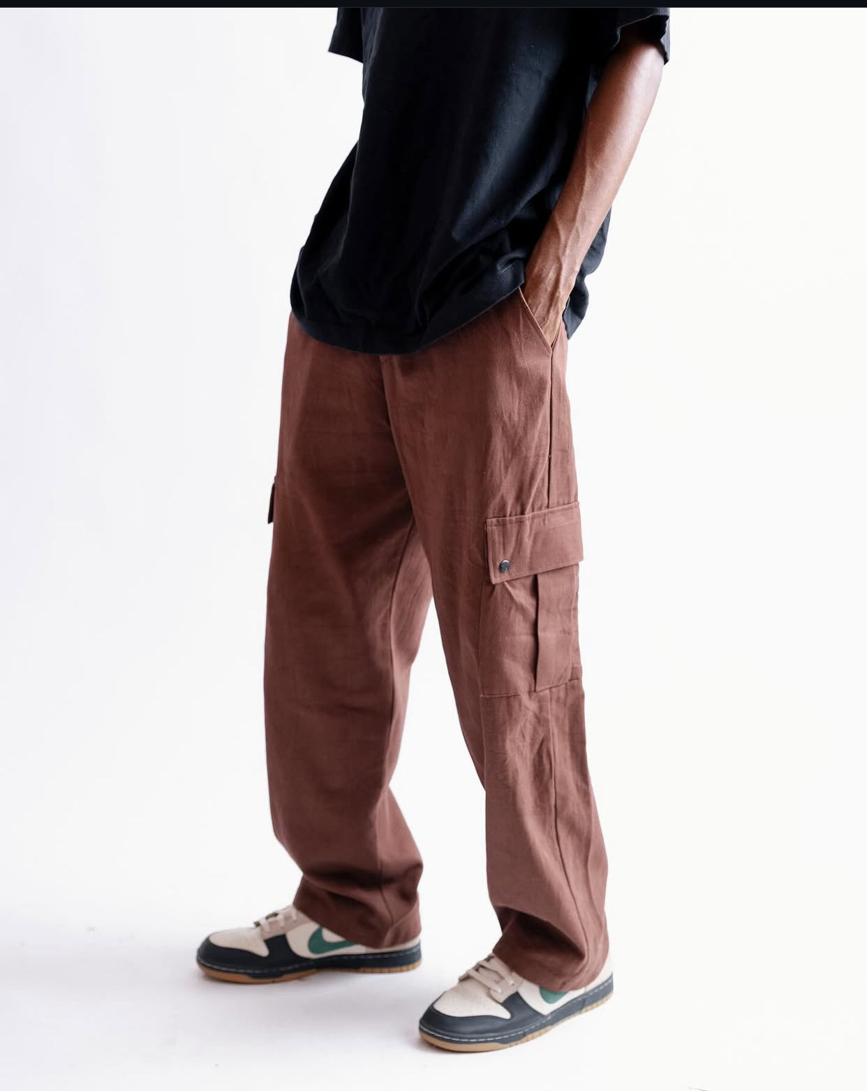 ZEDEK CARGO PANTS IN BROWN 01