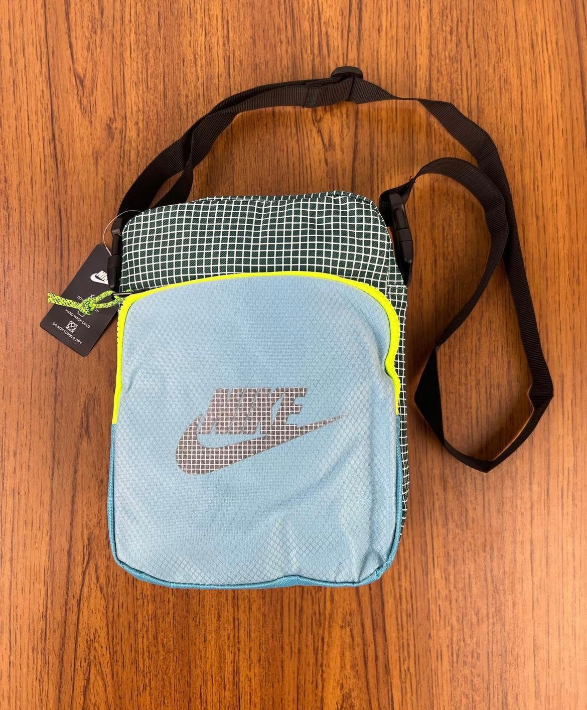 Nike crossbody bag