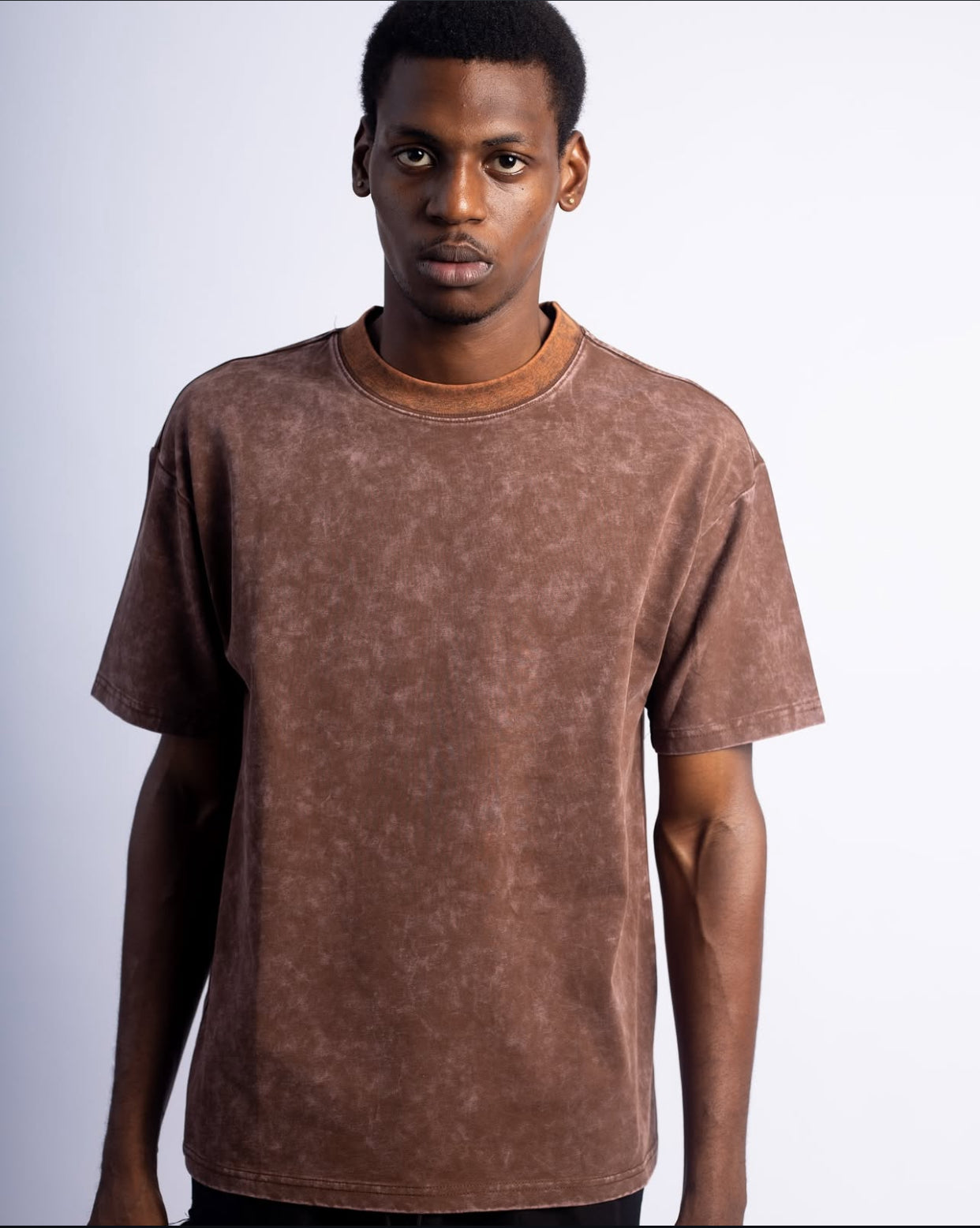 Plain acid Wash tee in brown