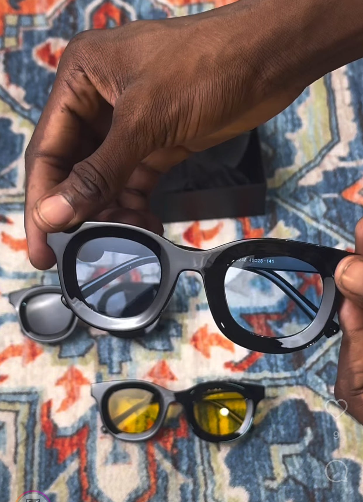 Zedek retro round sunglasses in blue