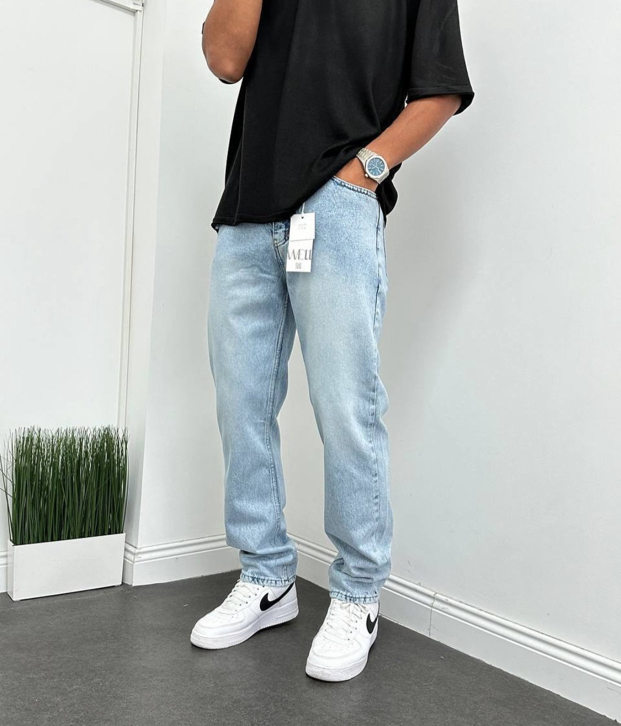 WEL1 JEANS IN LIGHT BLUE