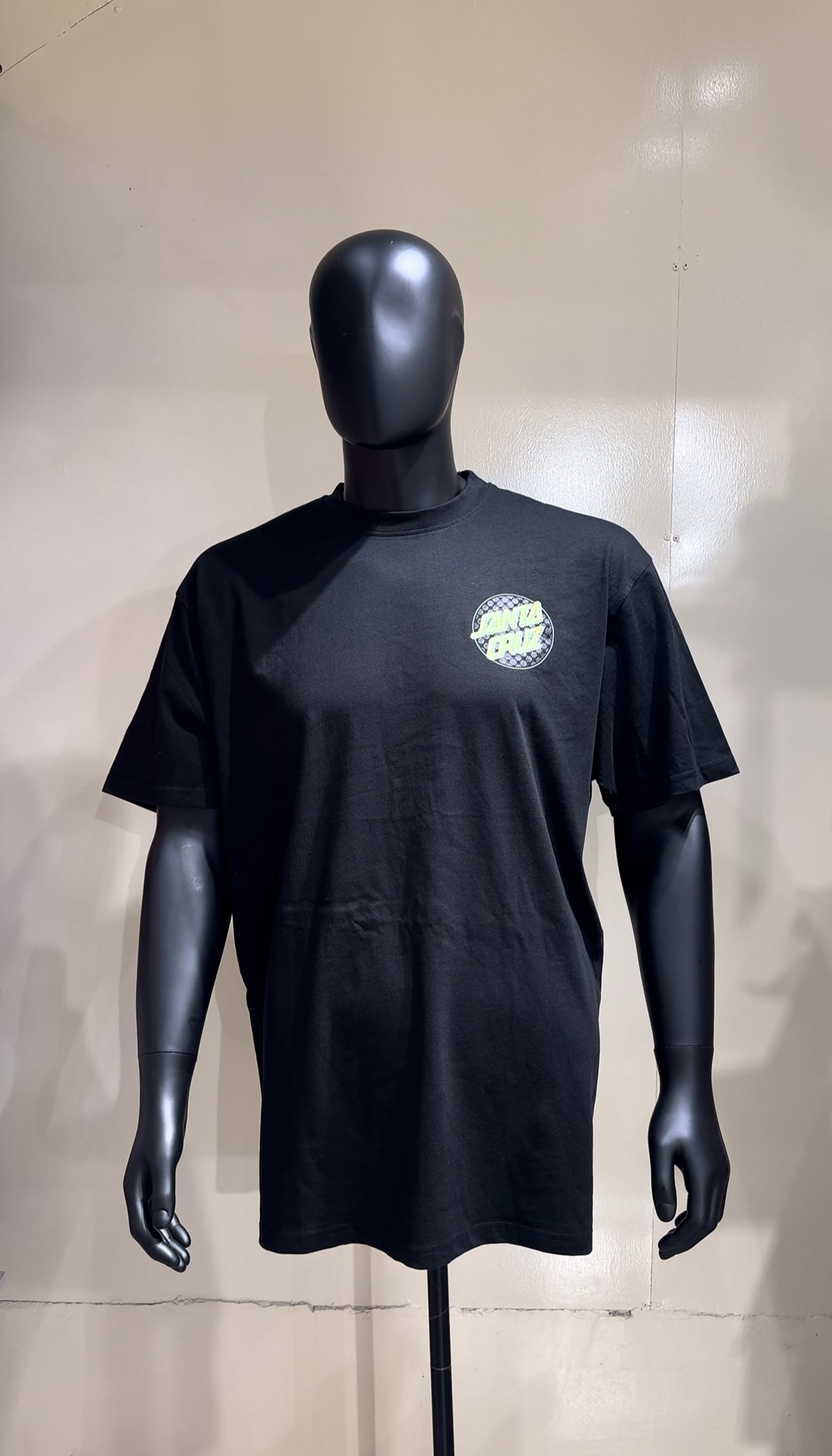 Santa Cruz tee