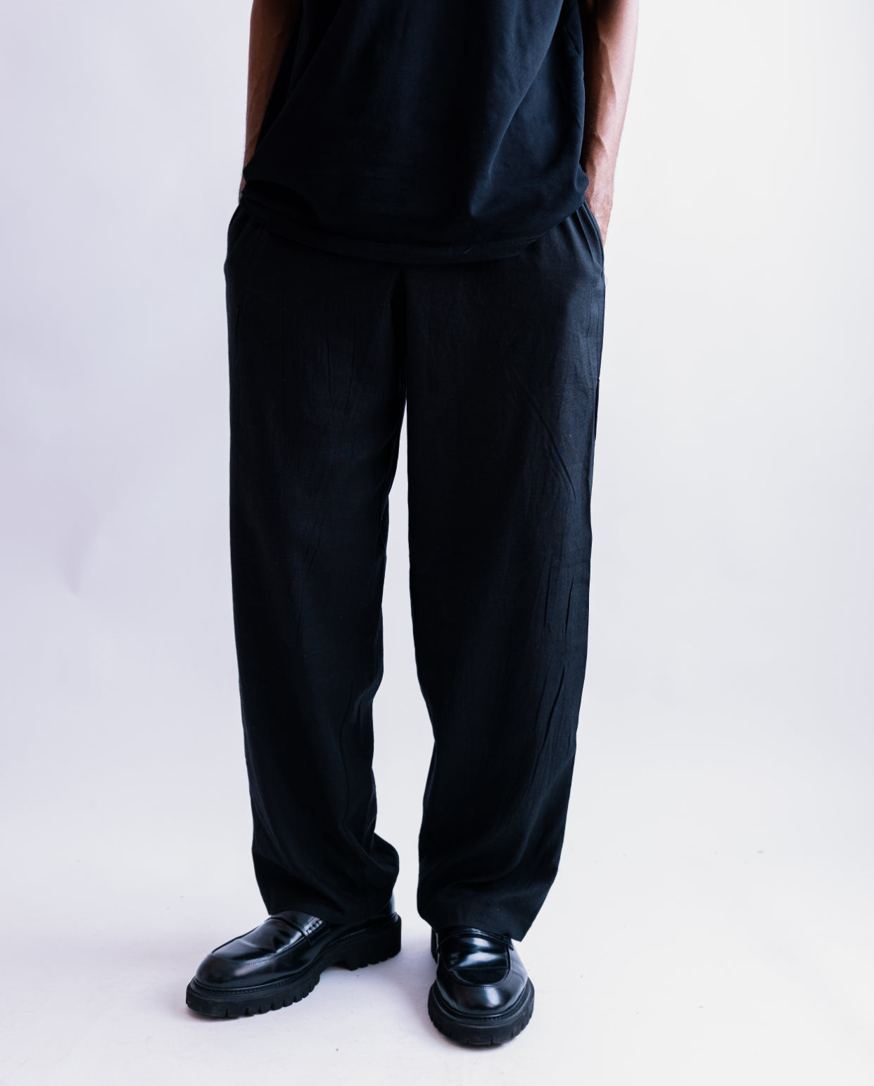 ZEDEK LINEN PANT IN BLACK