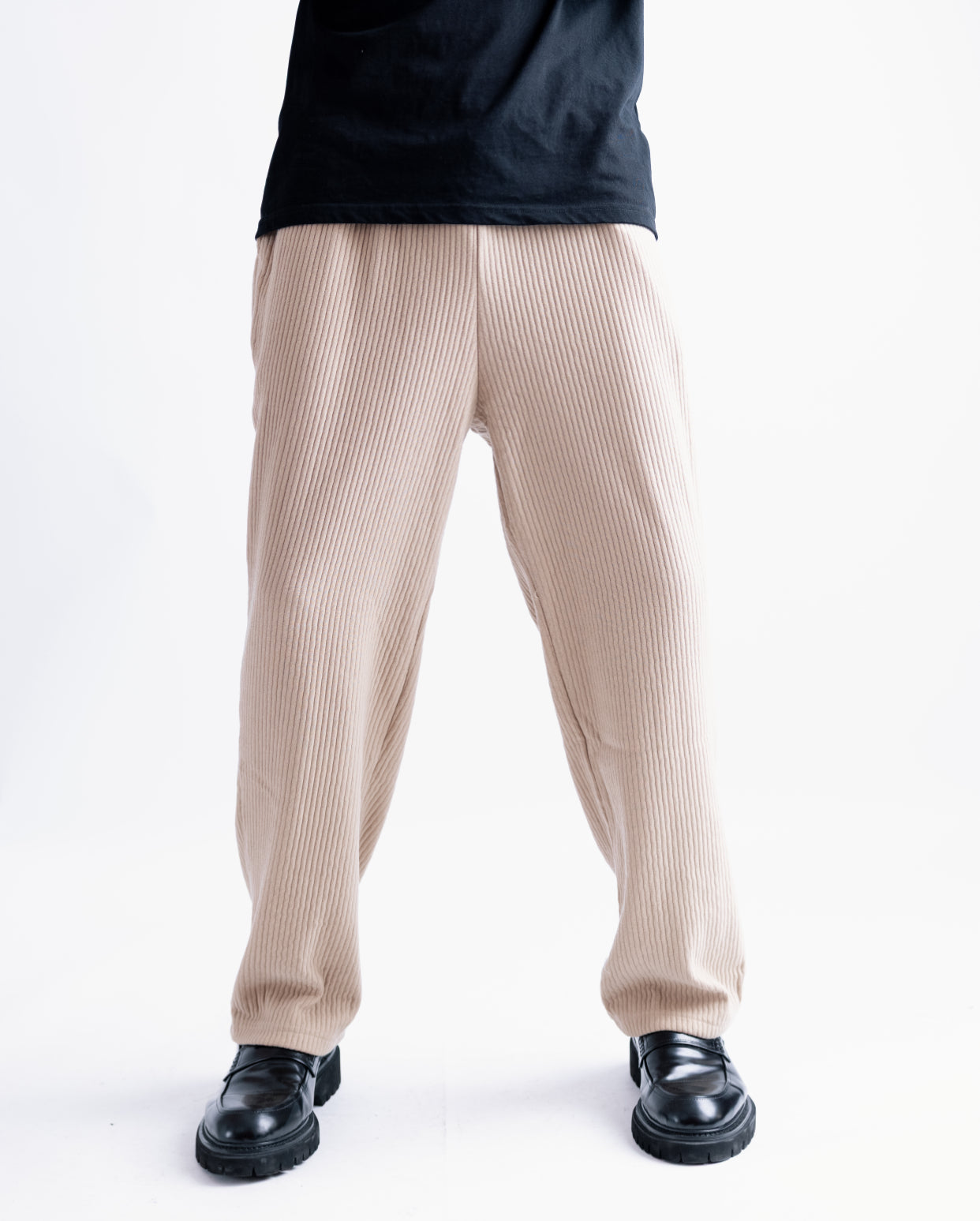 Plus size plain pant in Beige