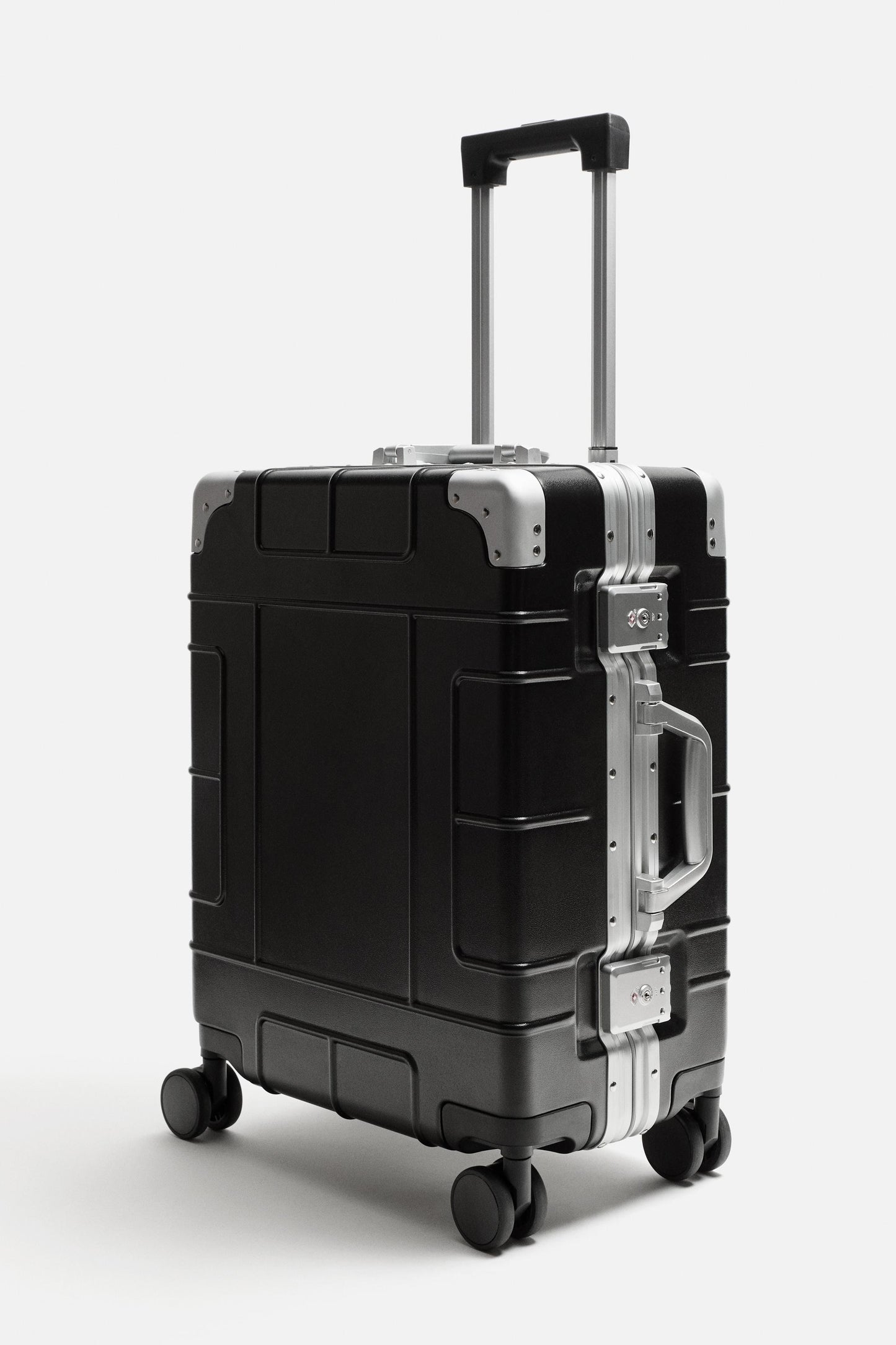 ZARA TRAVEL SUITCASE
