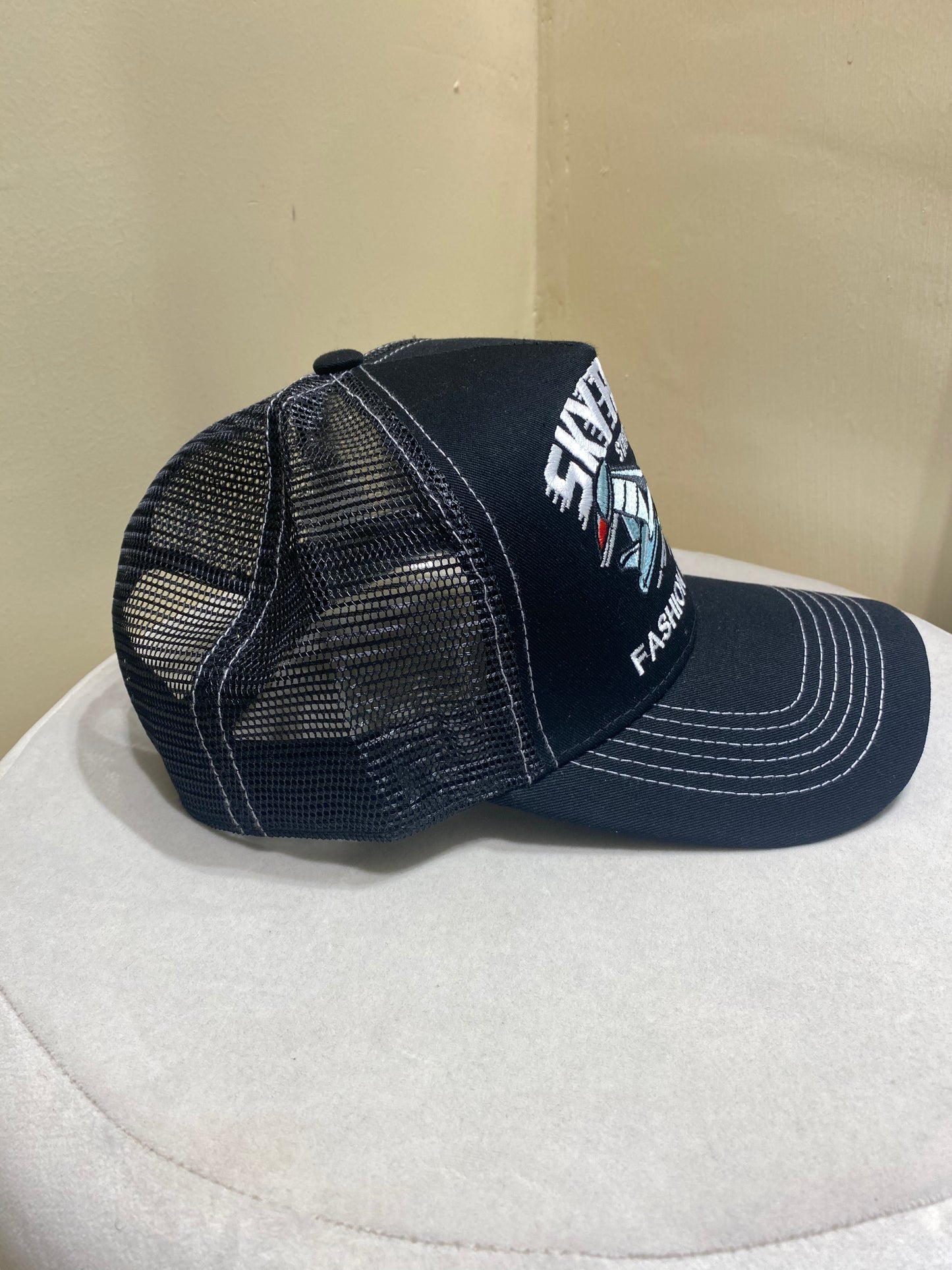 Skyrider Trucker hat in Black