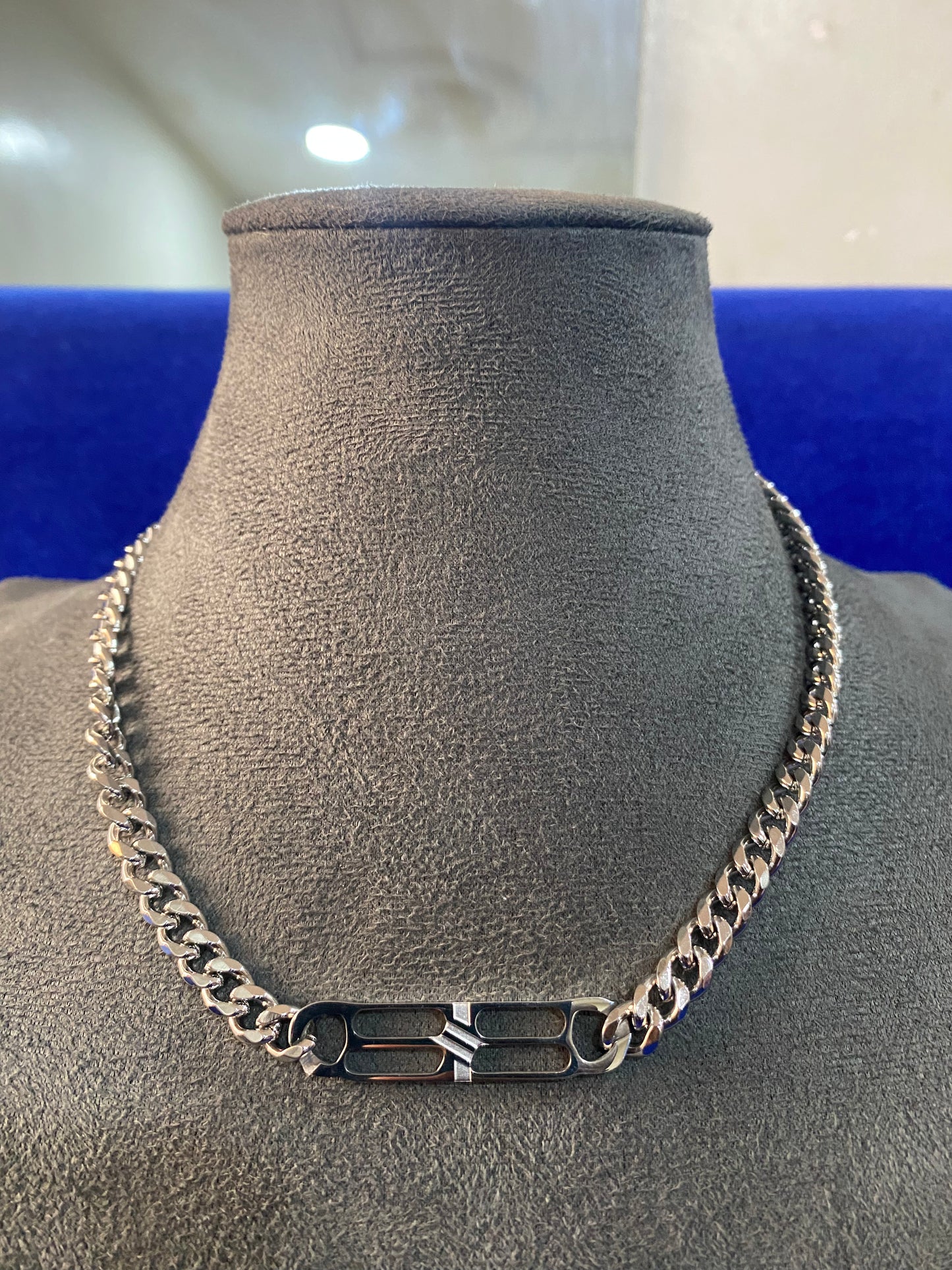 NECKLACE 14