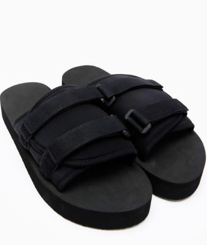 Zedek Plain tech sliders in black Zedekenterprise