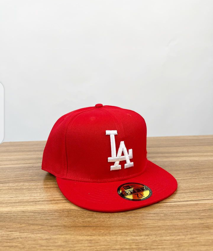 LA Fitted hat