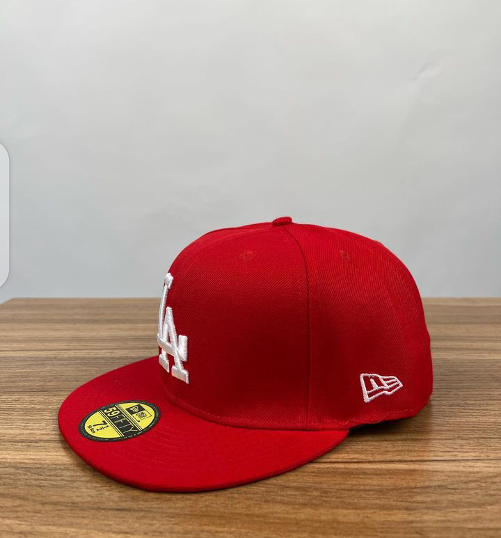 LA Fitted hat