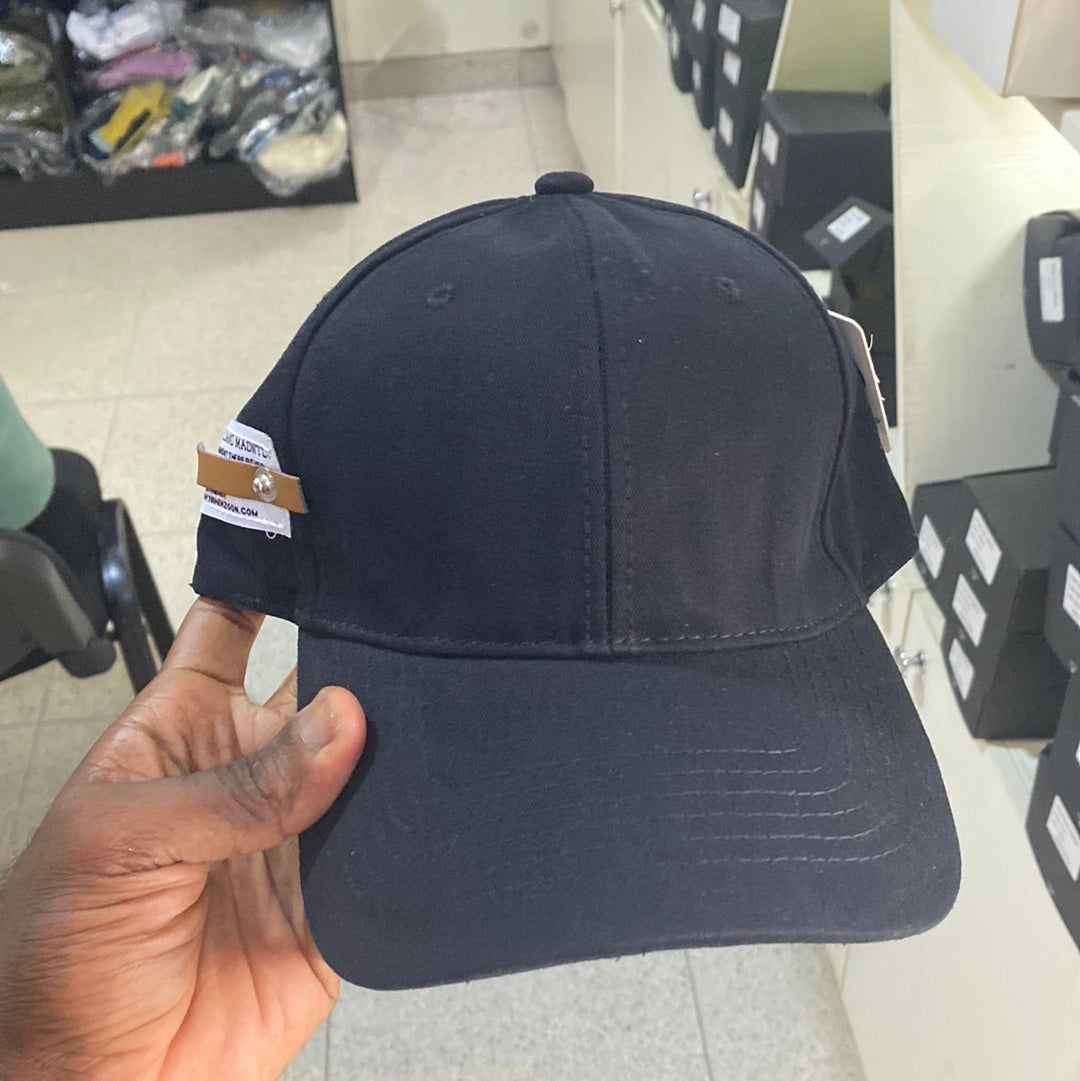 Deelilsand Mandtly Facecap in black