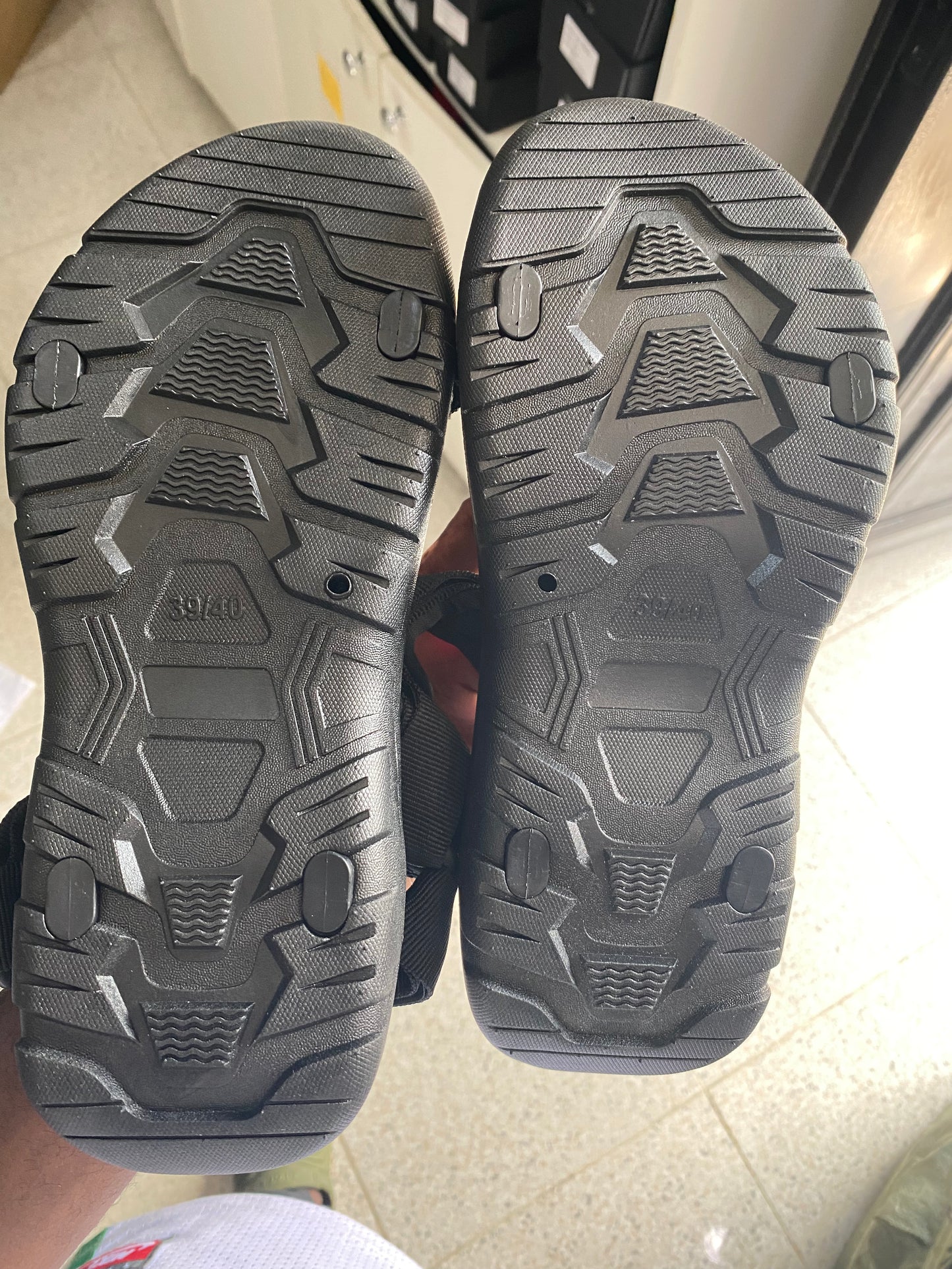 Summer men classic sandals in black