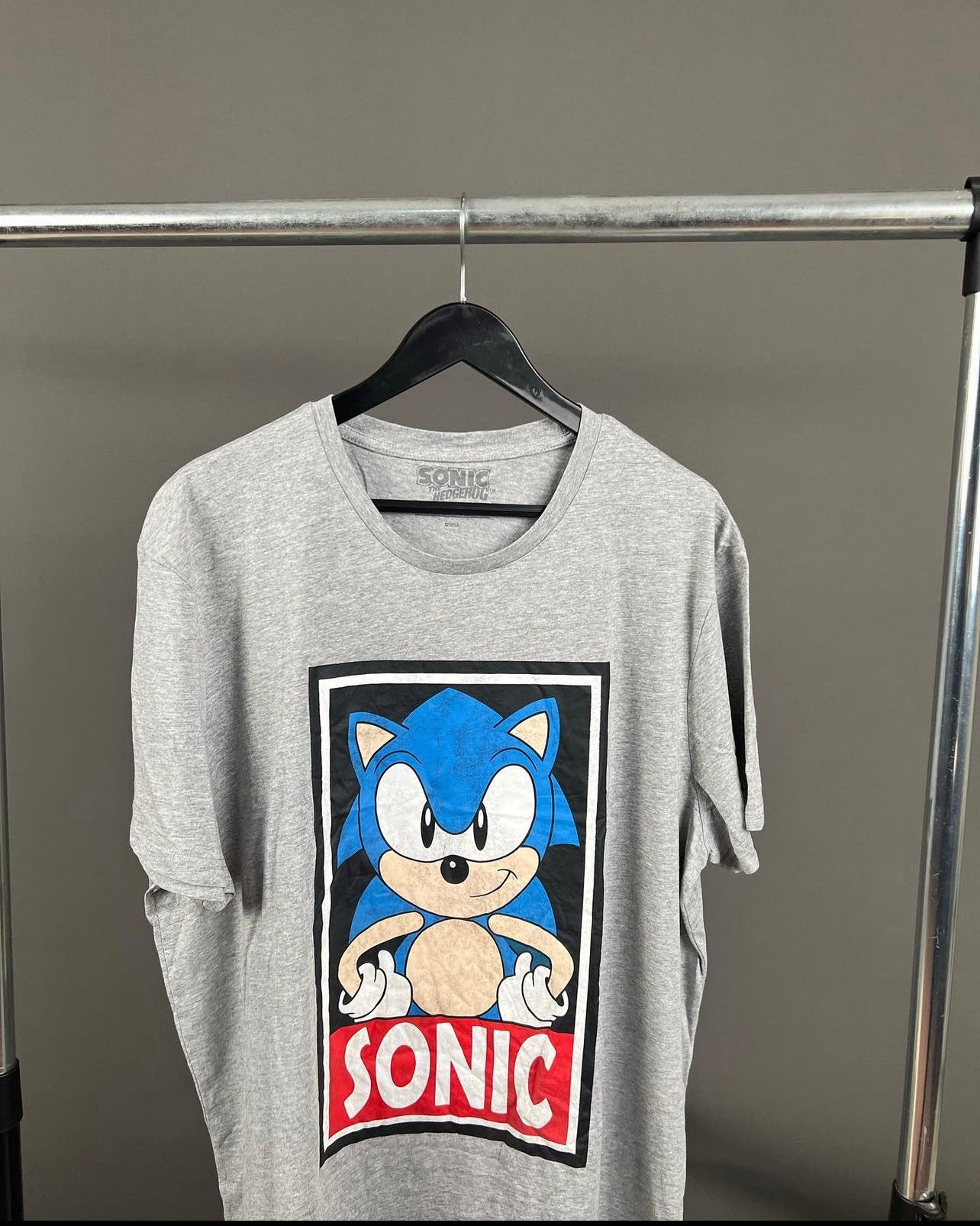 Sonic tee
