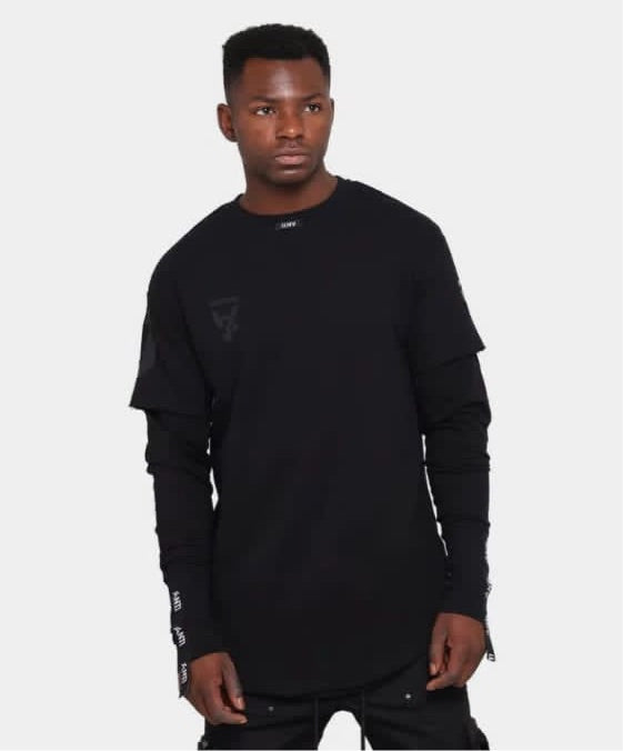 Hyphen ad longsleeve t-shirt in black