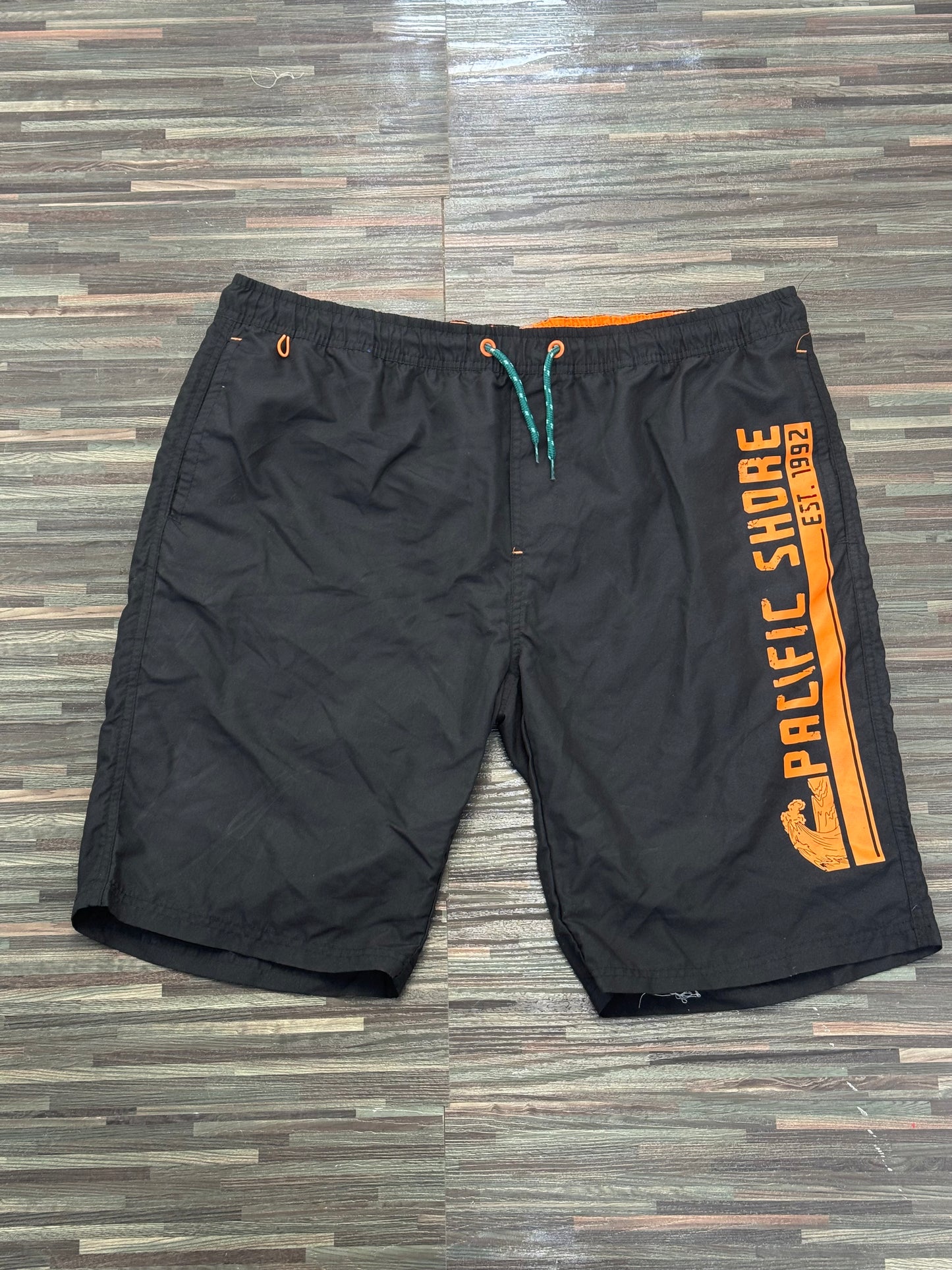 Pacific shore swim short