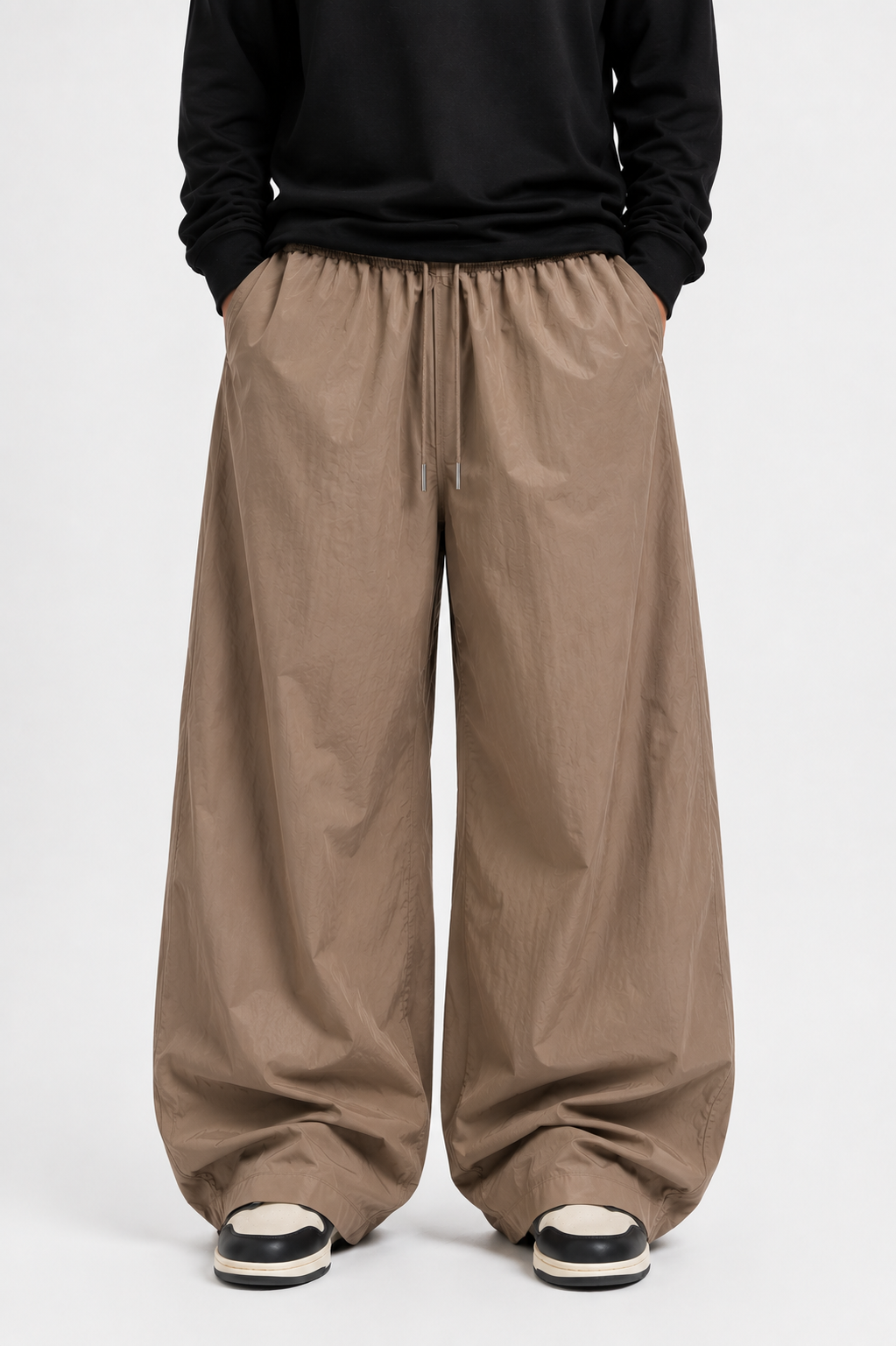 Plain Track pant in Biege