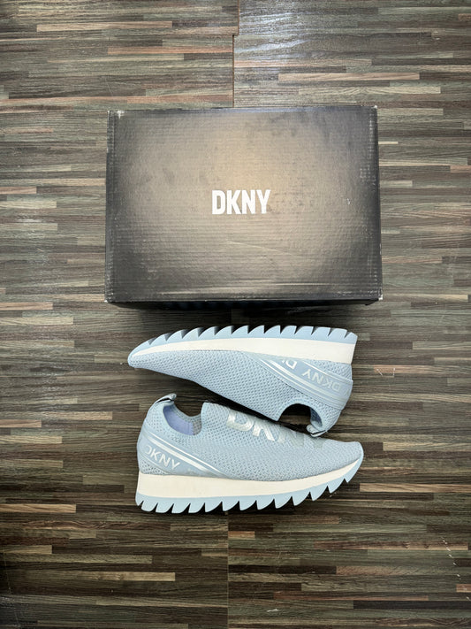 DKNY Sneakers (ladies) Z052