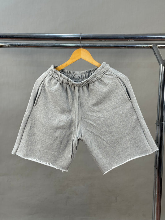 Baseless sweatshort grey