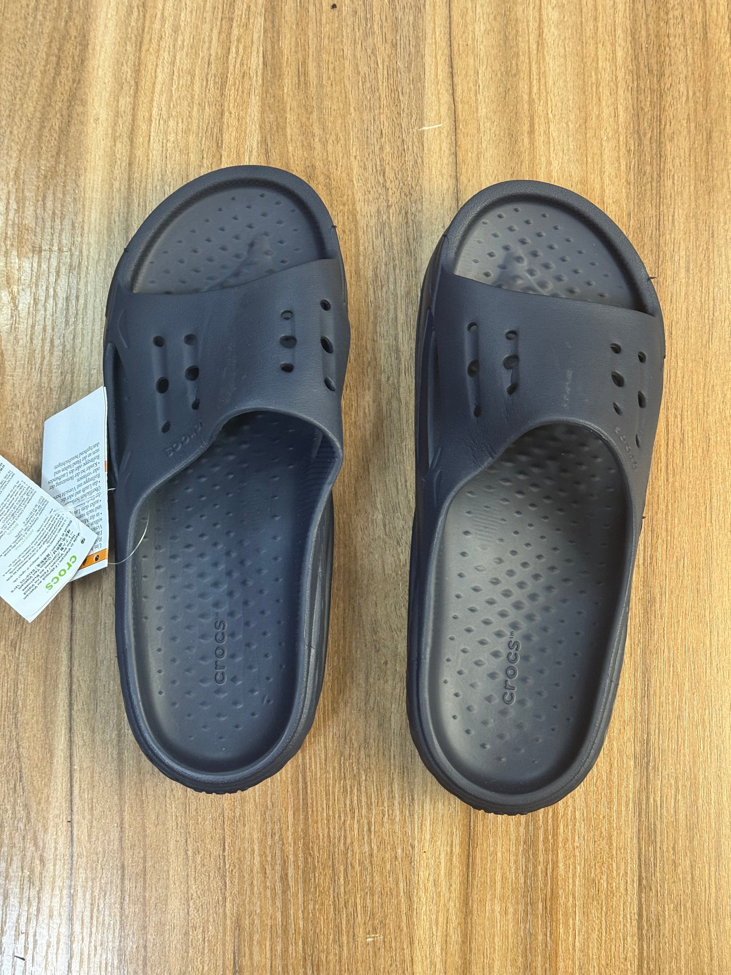Crocs slippers with chunky sole in blue