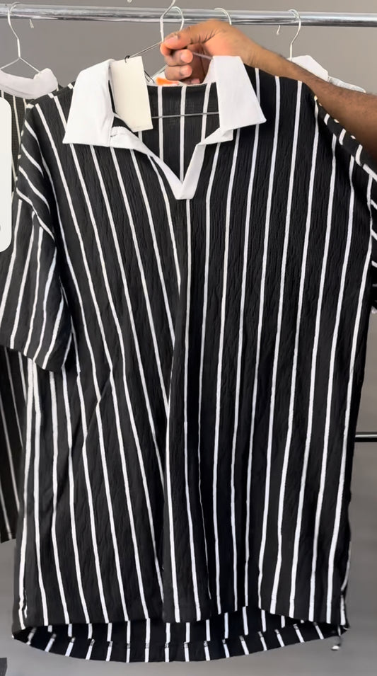 Twenty shirt stripes in black and white colour