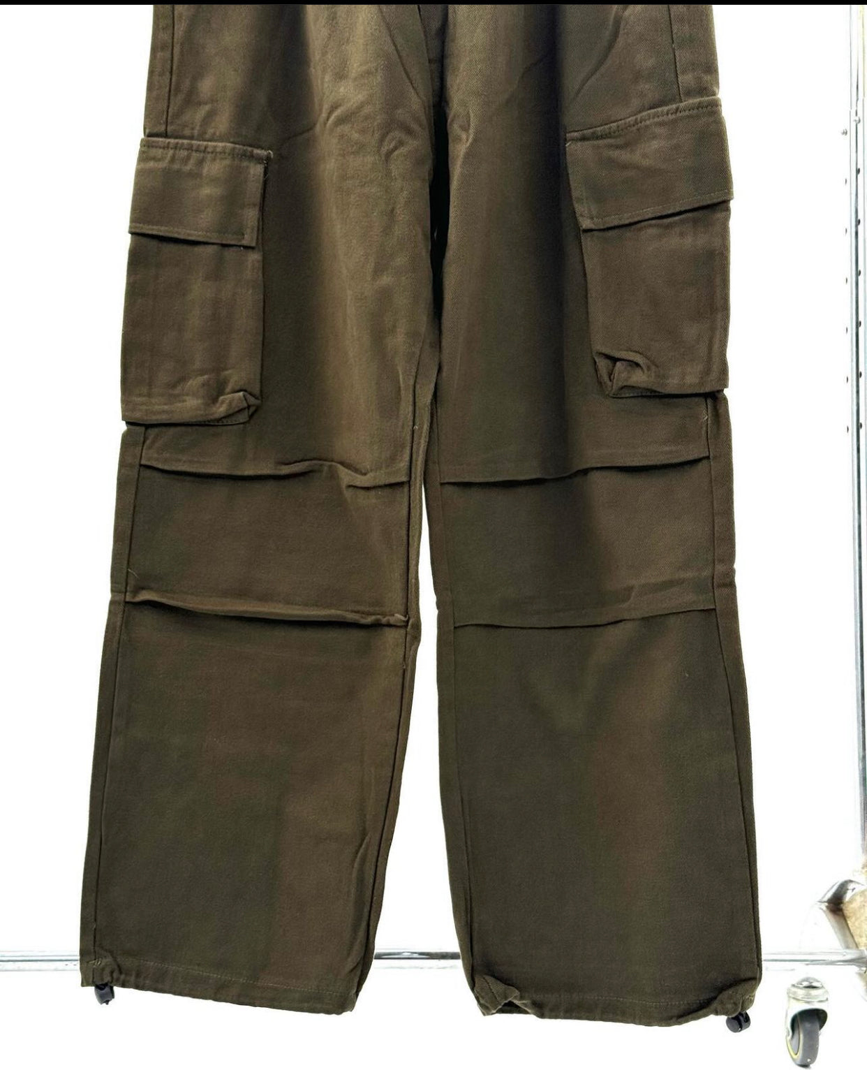 Army green cargo pants