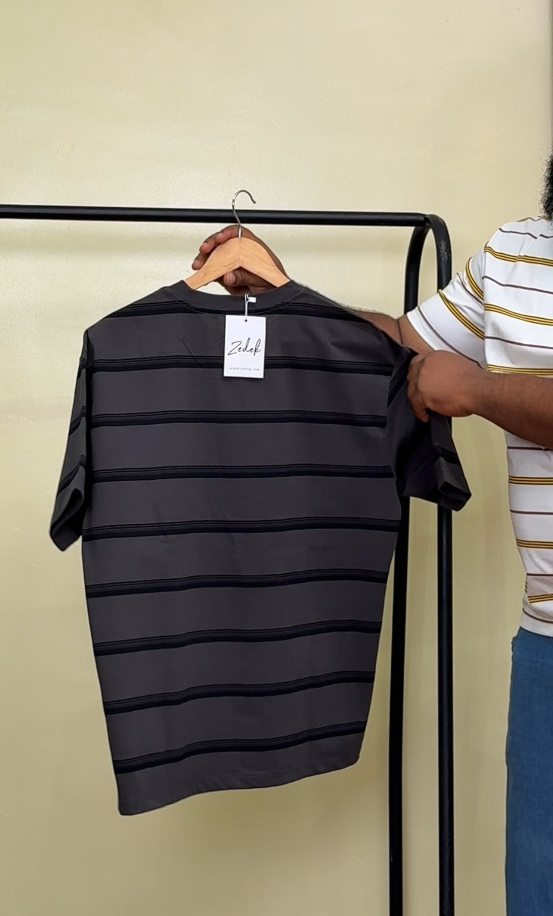 ZEDEK STRIPPED TEE 015
