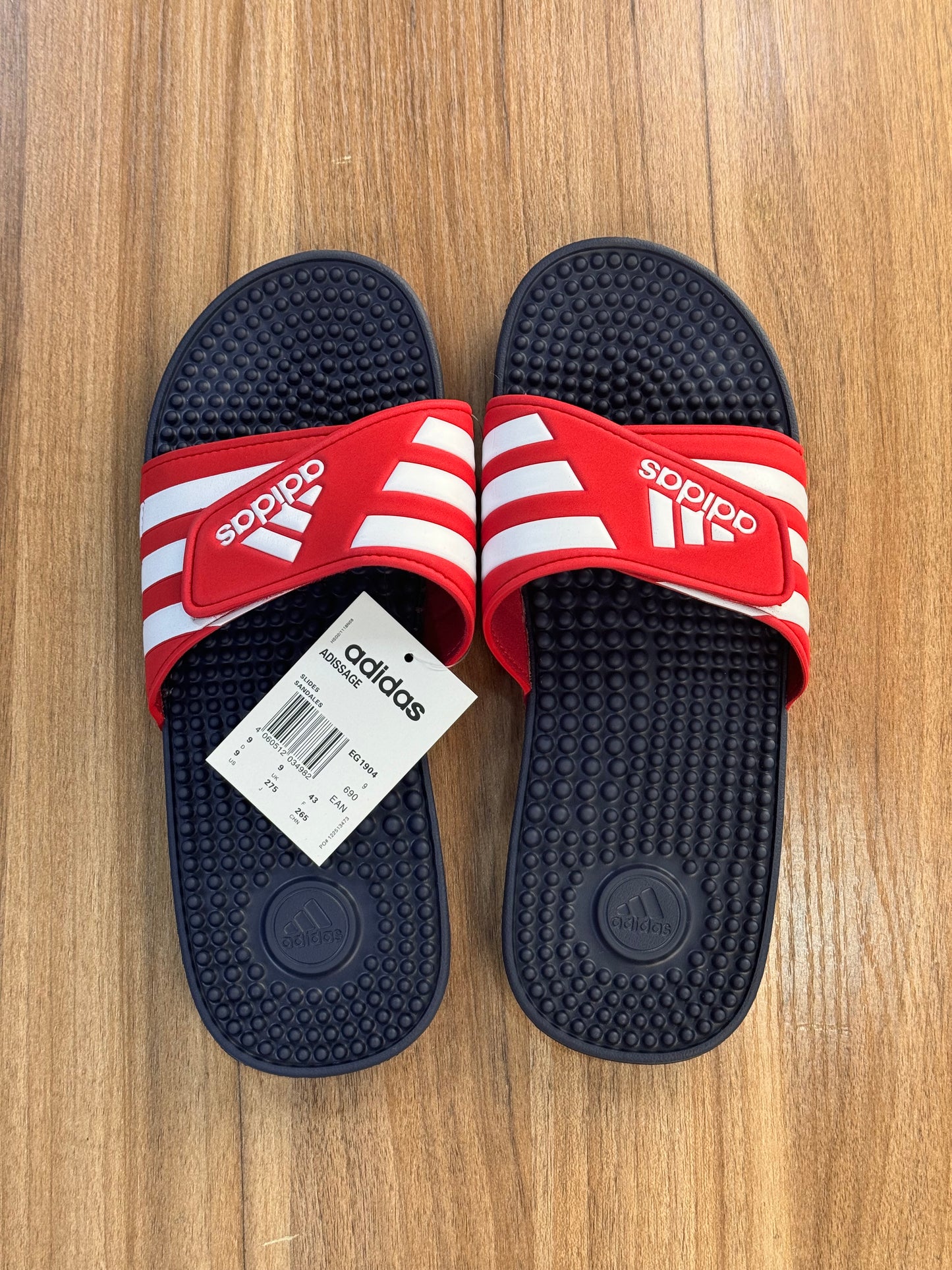 Adidas slide