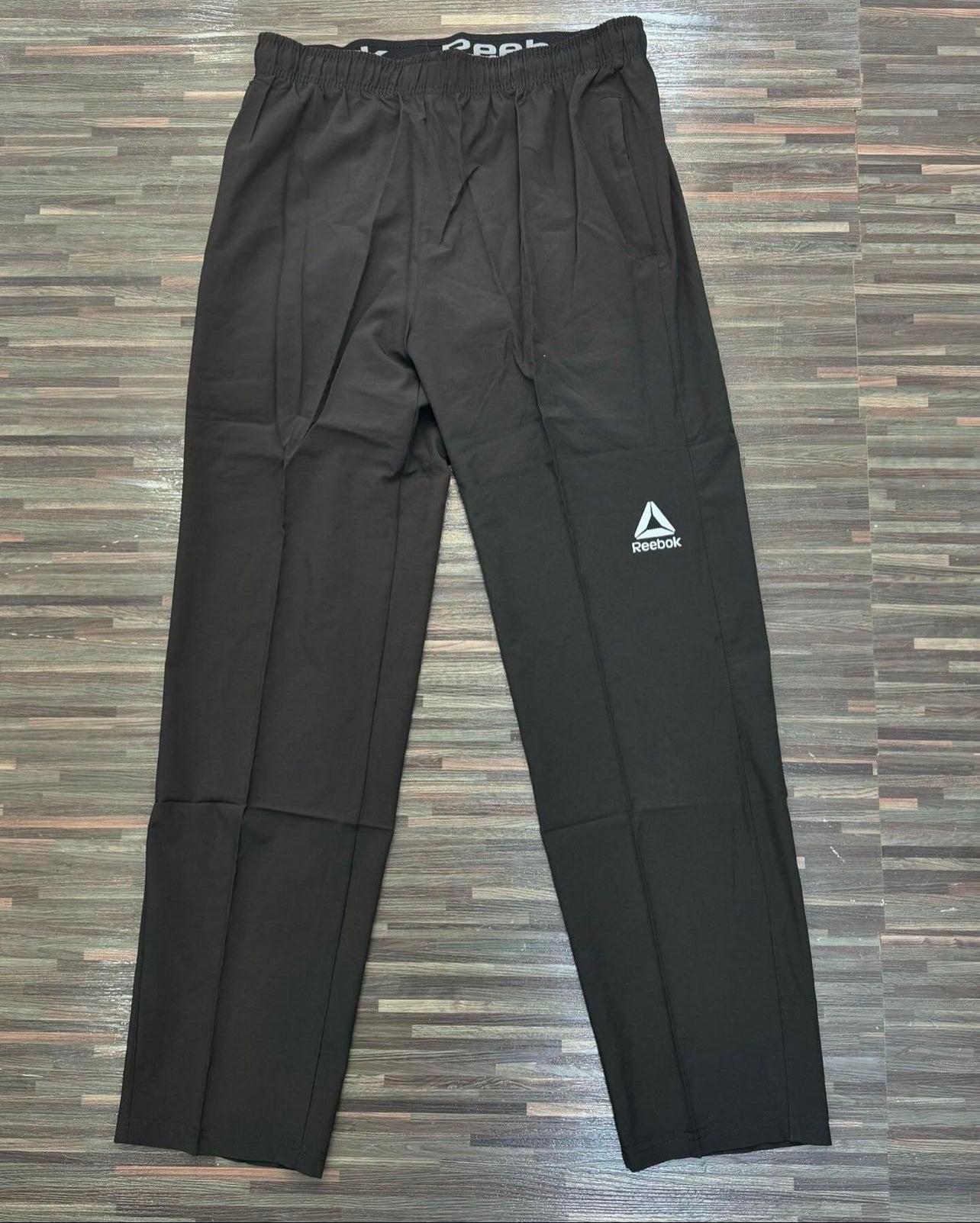 Track pant in black B01