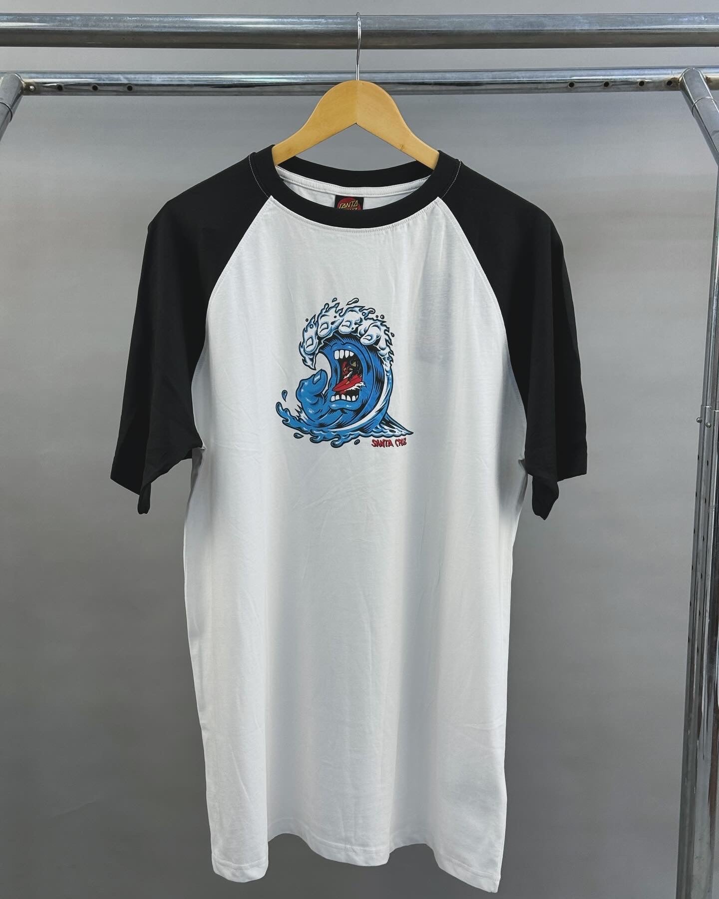 Santa Cruz wave tee