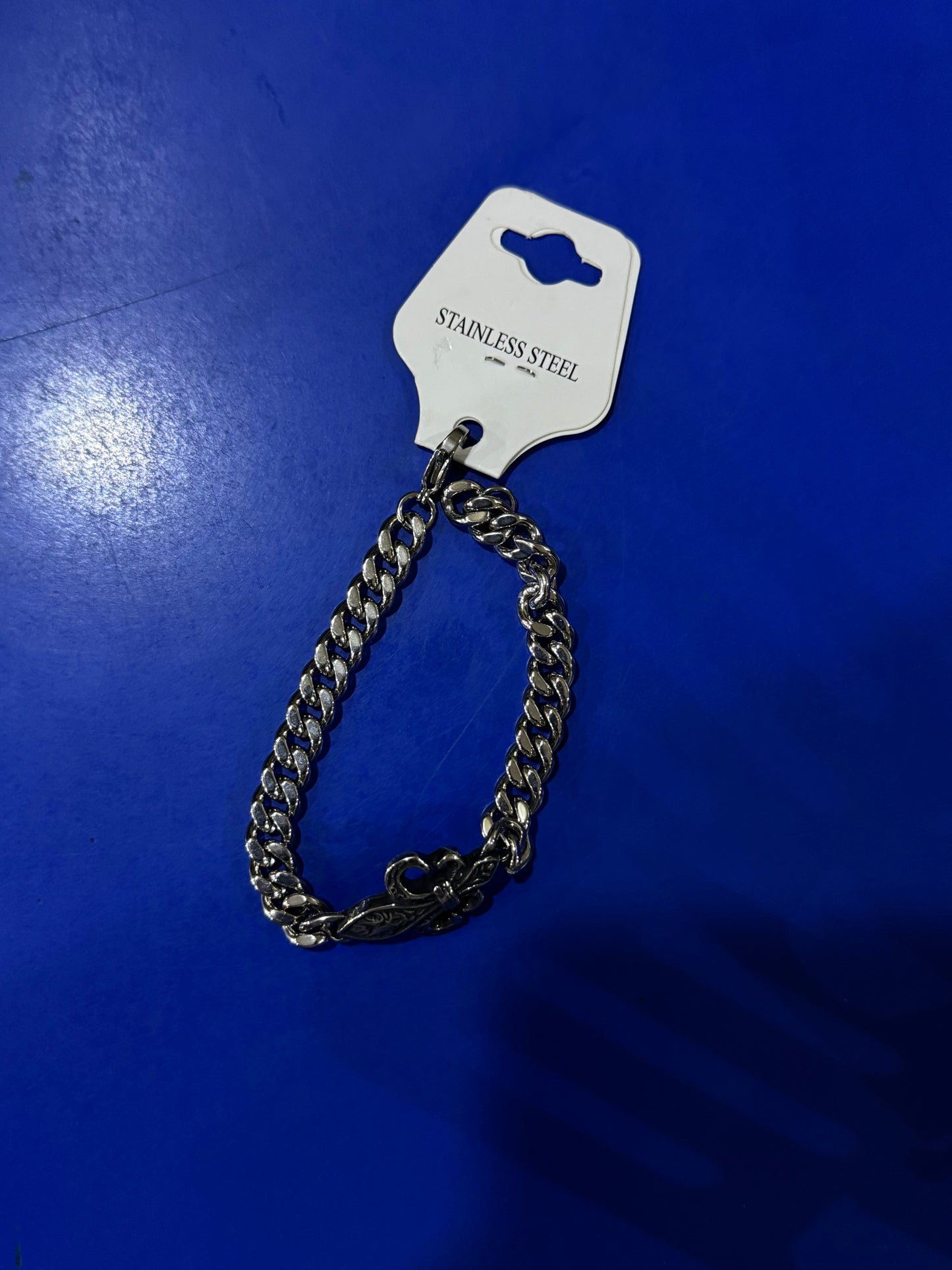 Hand chain 0002